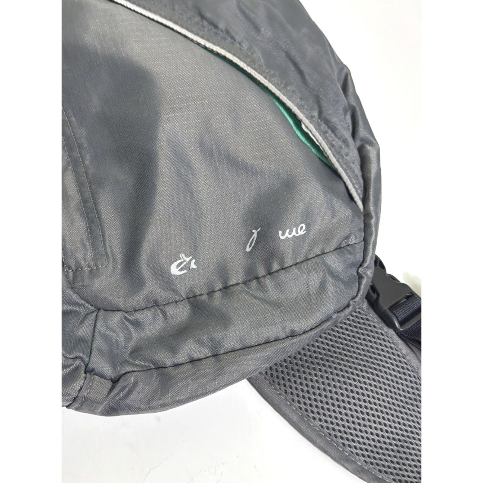 Eddie Bauer VINTAGE Eddie Bauer Sling Bag Messenger Bag Gray Green 10L 13x9x3 Men Medium Size ONE SIZE - 4 Thumbnail