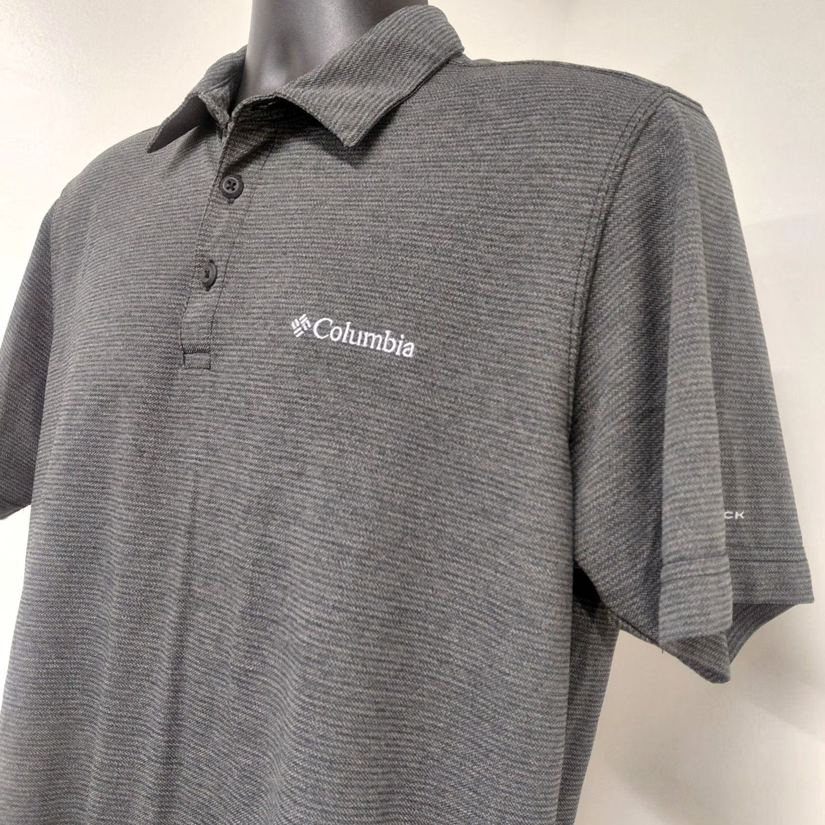 Vintage Columbia Polo Shirt Men's Medium Charcoal Short Sleeve Omni-Wick Omni Shade Hiking Fishing Outdoor Activewear Casual Shirts Size US M / EU 48-50 / 2 - 4 Thumbnail