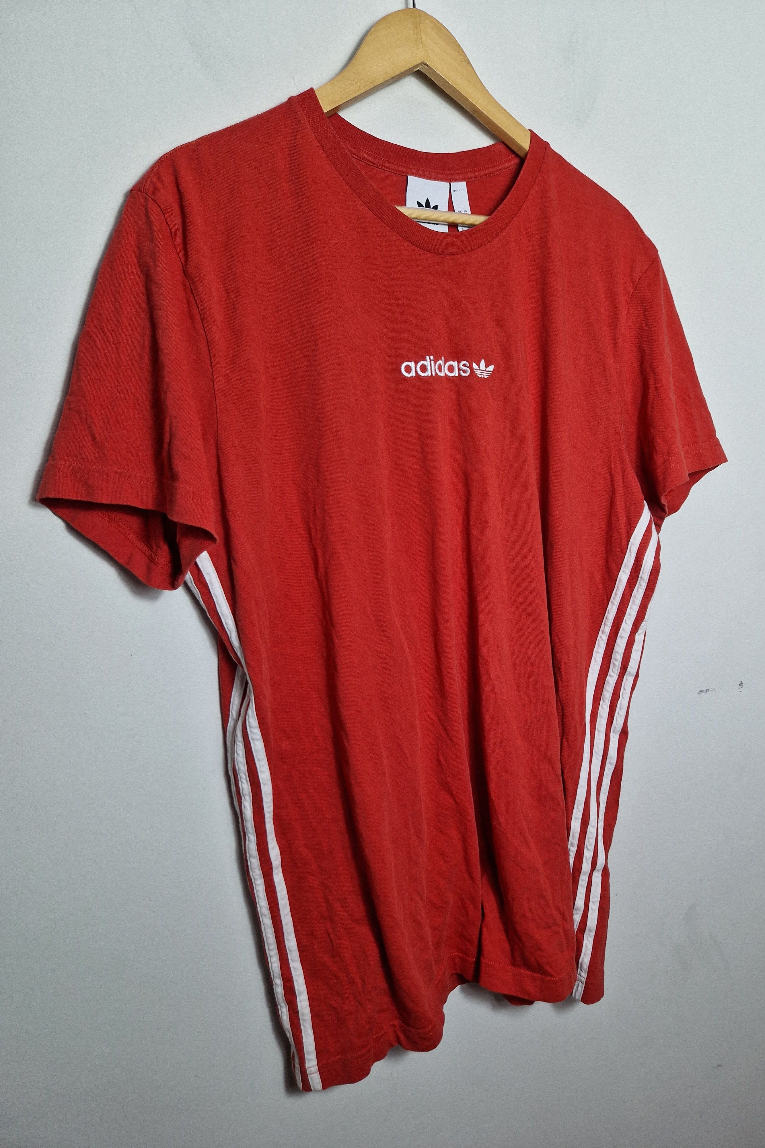 Adidas Adidas tee Size US XL / EU 56 / 4 - 2 Thumbnail