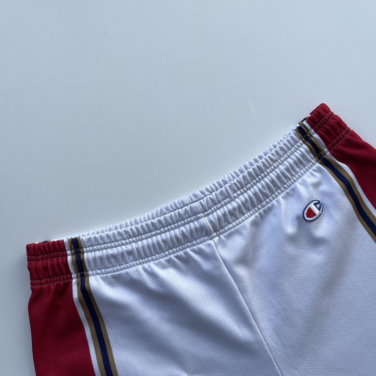 Champion × NBA × Vintage Champion Cavs Cavaliers Cleveland 90’s NBA Shorts Vintage Size US 34 / EU 50 - 2 Thumbnail