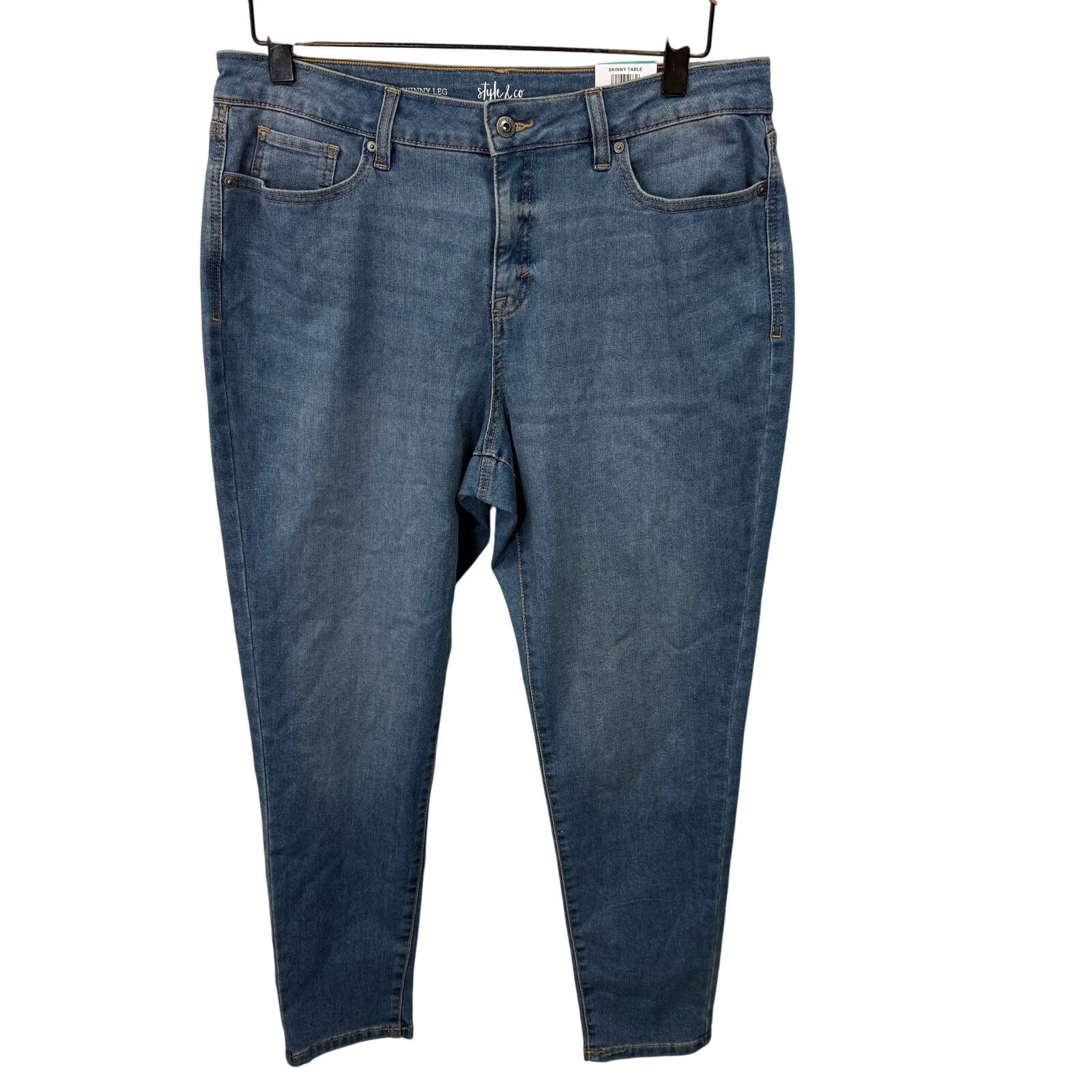 Macys Style & Co Plus Jeans sz 16 Curvy Skinny Denim NWOT #G618 Size 38" / US 16 / IT 52 - 1 Thumbnail