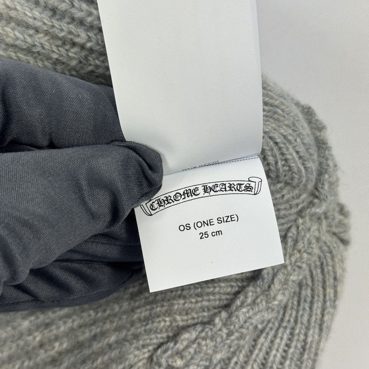Chrome Hearts CASHMERE BEANIE WITH A SILVER DETAIL Size ONE SIZE - 6 Thumbnail