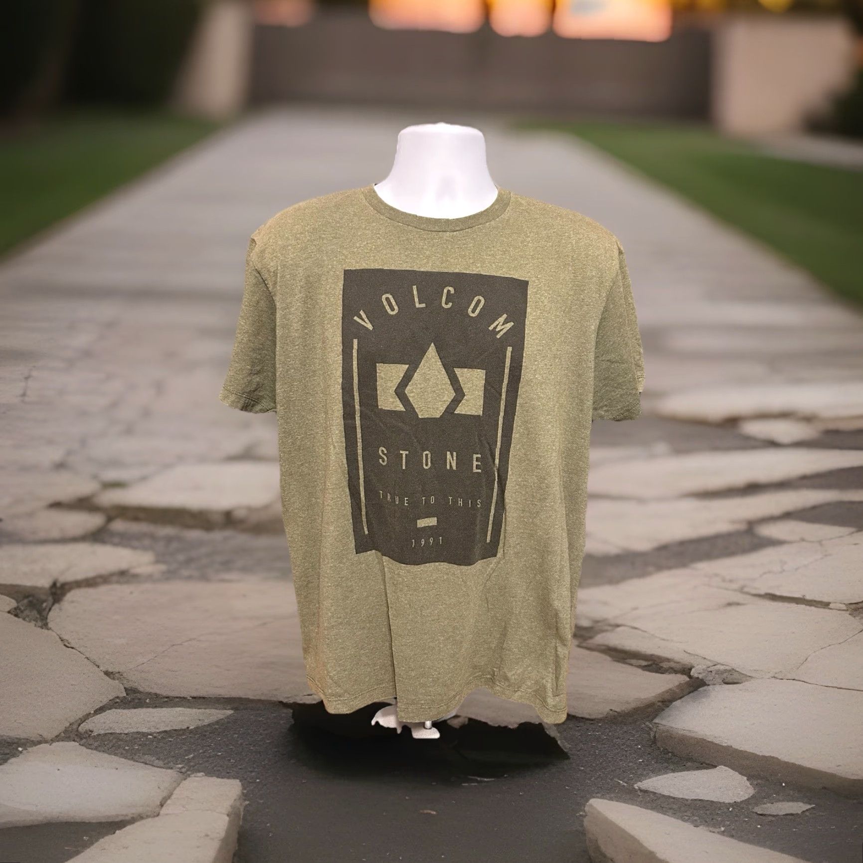 Volcom Volcom Stone Shirt Men XL Green Short Sleeve True To This 1997 Skateboarding Tee Shirt Size US XL / EU 56 / 4 - 7 Thumbnail