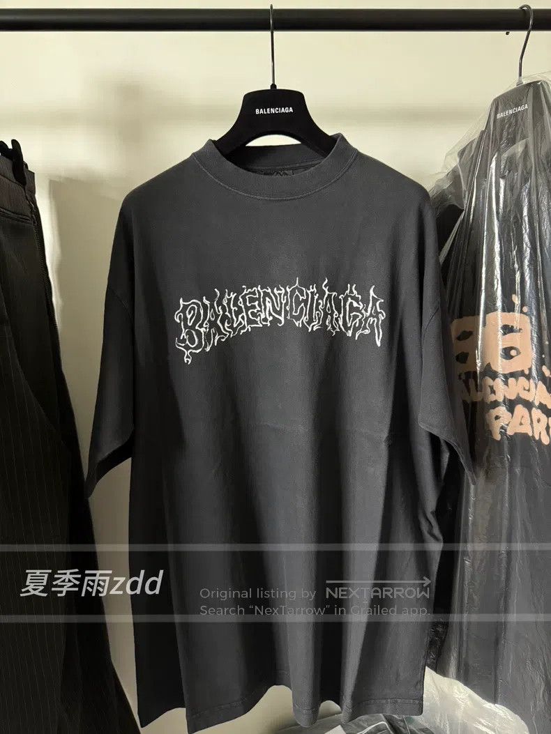Balenciaga Balenciaga Washed out letter print short-sleeve T-shirt Size US M / EU 48-50 / 2 - 1 Thumbnail