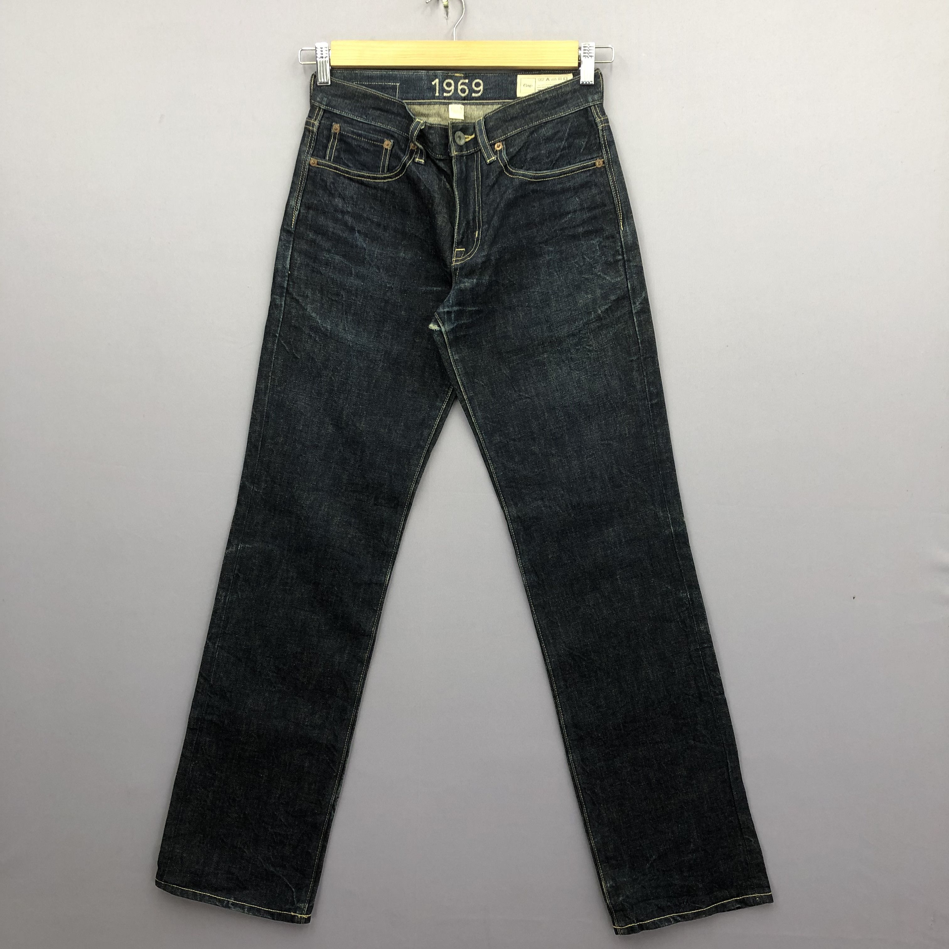 Gap Vintage Gap Blue Jeans Gap 1969 Blue Wash Japan Denim Size 28" / US 6 / IT 42 - 1 Thumbnail