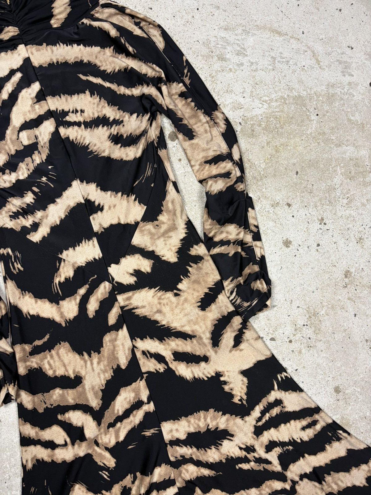 Roberto Cavalli Roberto Cavalli 2007 Animal Print Dress Size S / US 4 / IT 40 - 16 Thumbnail