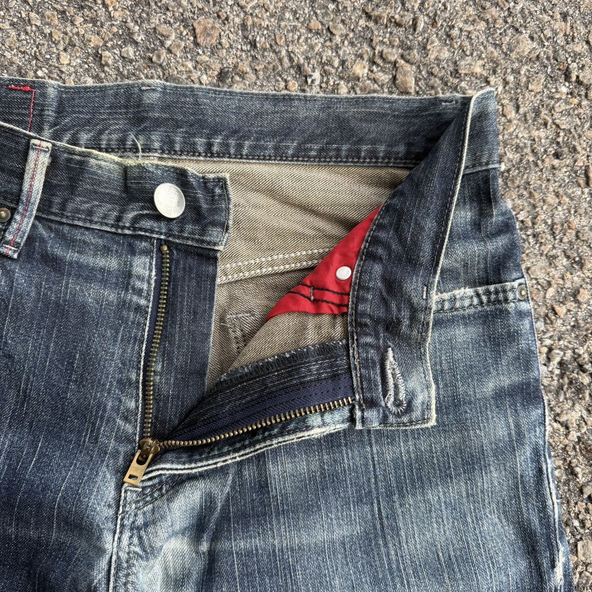 Edwin VINTAGE EDWIN BLUE TRIP FADED RIPPEP JEAN DENIM PANTS Size US 32 / EU 48 - 7 Thumbnail