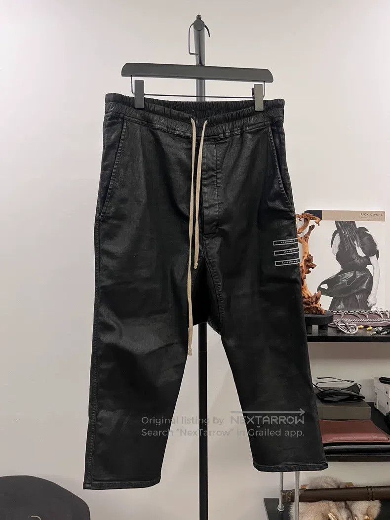 Rick Owens RICK OWENS size M Wax-coated cropped trousers size M Size US 28 / EU 44 - 1 Thumbnail