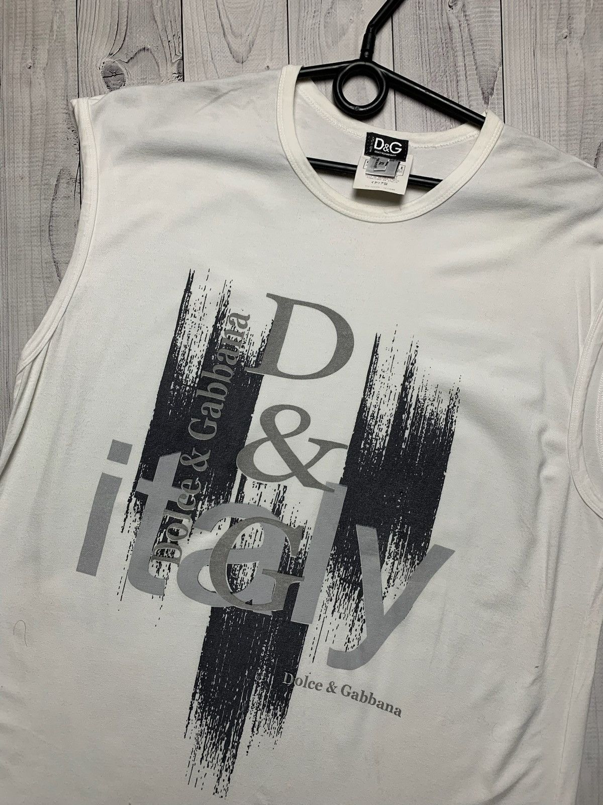 Dolce & Gabbana × Vintage Vintage Dolce gabbana tee big logo size M/L Size US L / EU 52-54 / 3 - 2 Thumbnail