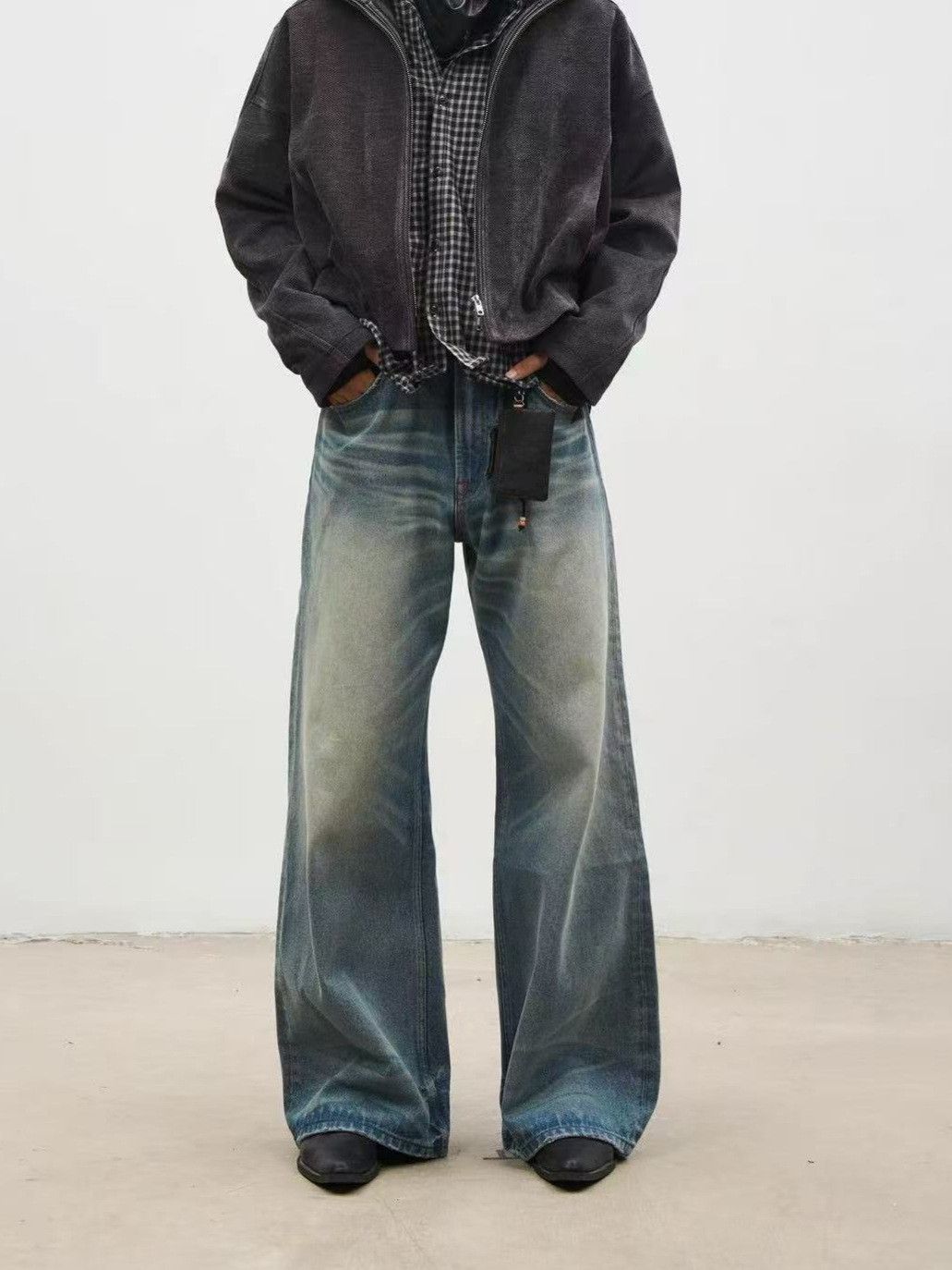 Vintage American retro washed cleanfit wide-leg flared jeans for men Size US 32 / EU 48 - 4 Thumbnail