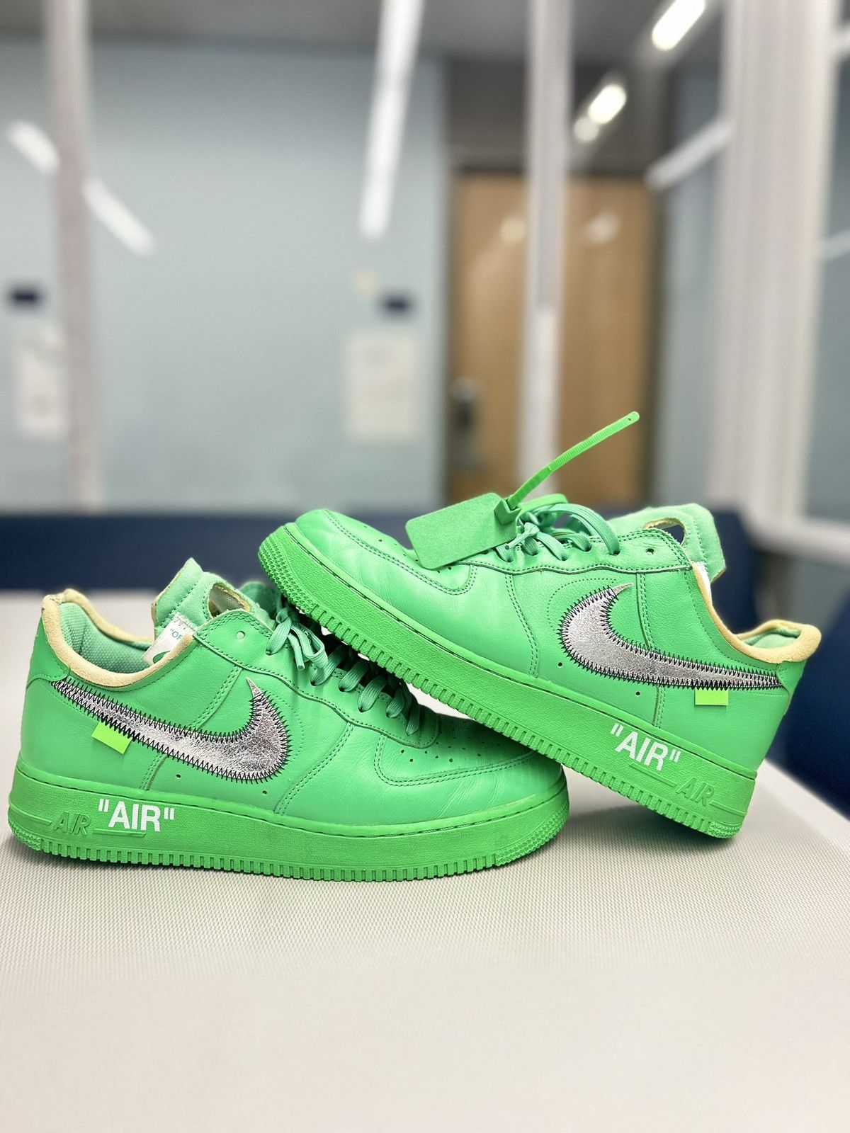 Nike “OFF-WHITE” AIRFORCE 1 BROKLYN Size US 10.5 / EU 43-44 - 1 Thumbnail