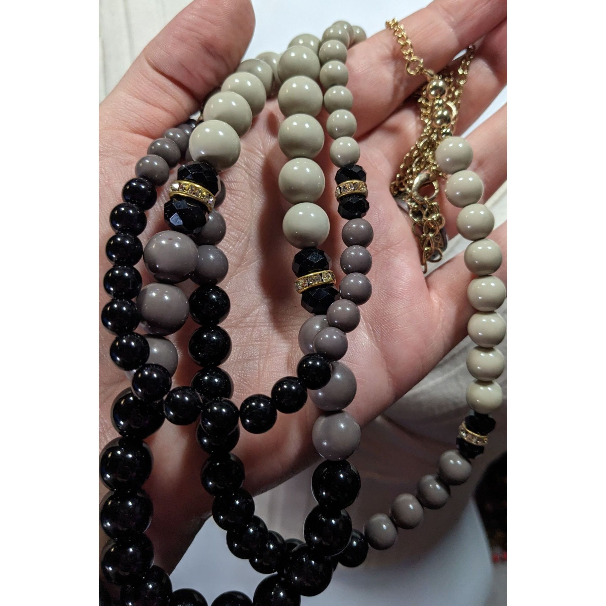Other Elegant Layered Black And Grey Beaded Necklace With Rhinesto Size ONE SIZE - 5 Thumbnail