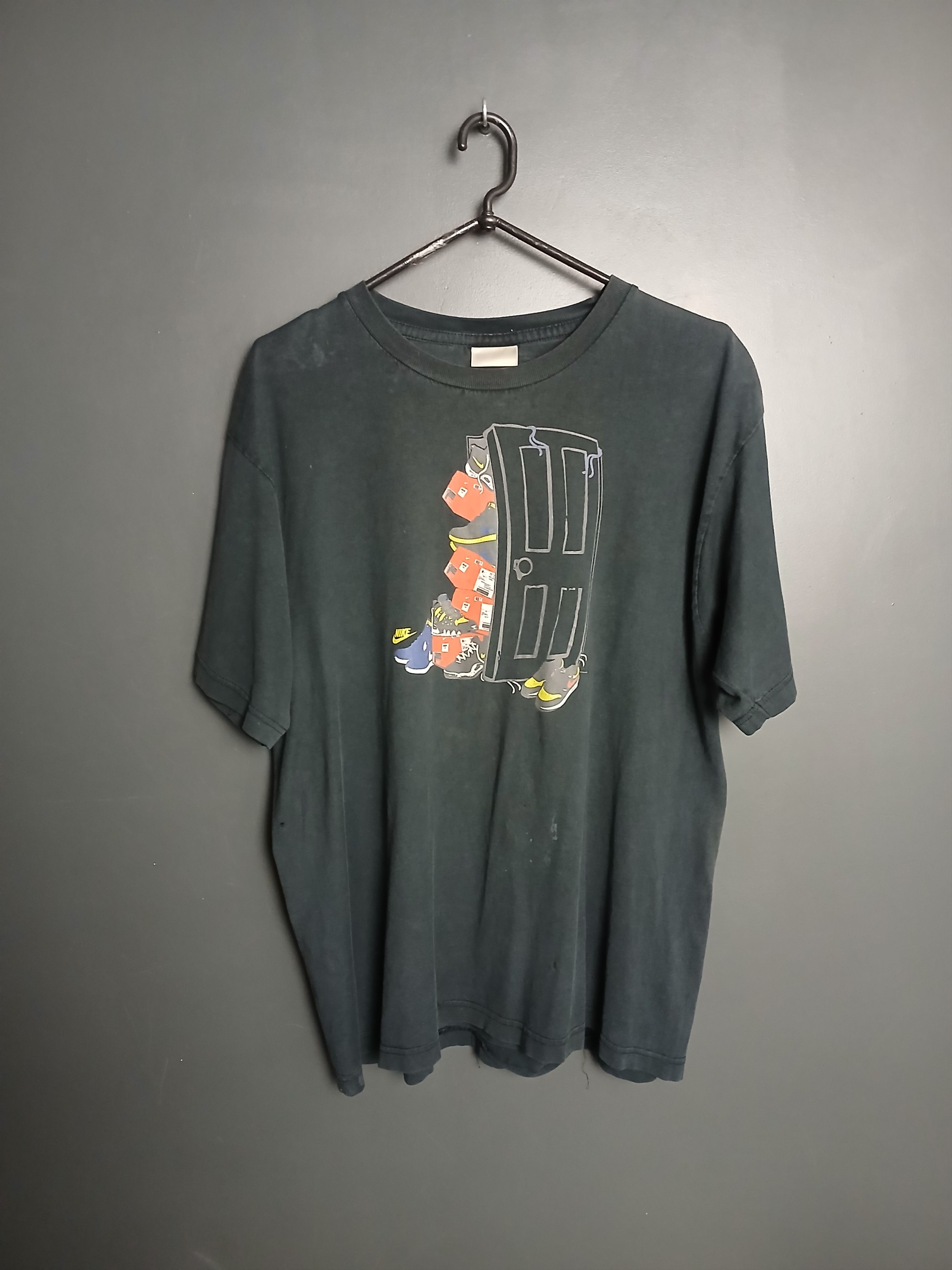 Nike × Vintage Vintage Nike T-Shirt Size US L / EU 52-54 / 3 - 1 Thumbnail