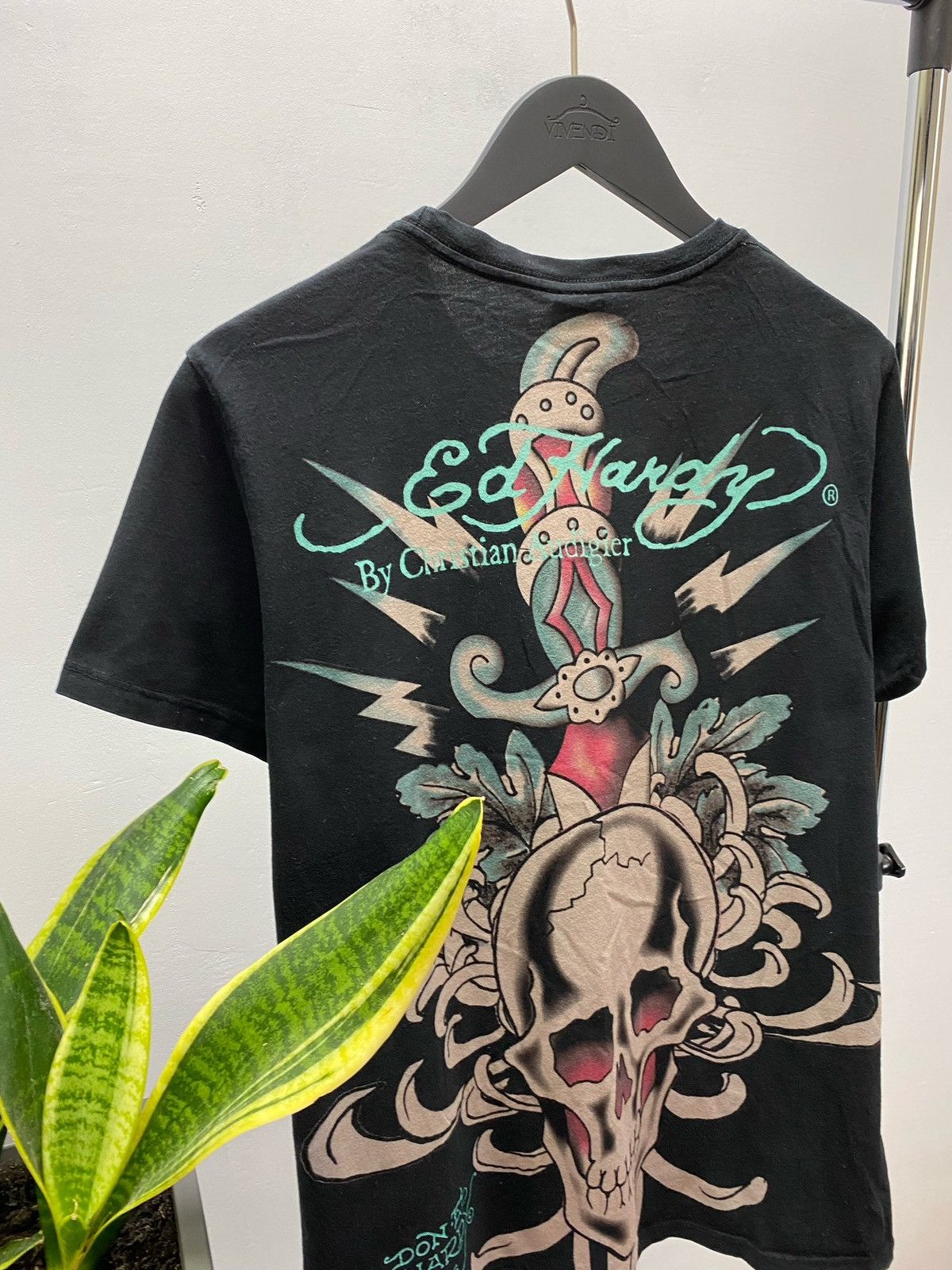 Christian Audigier Christian Audigier Crazy Y2K Ed Hardy Skull T-Shirt Vintage Size US L / EU 52-54 / 3 - 22 Thumbnail