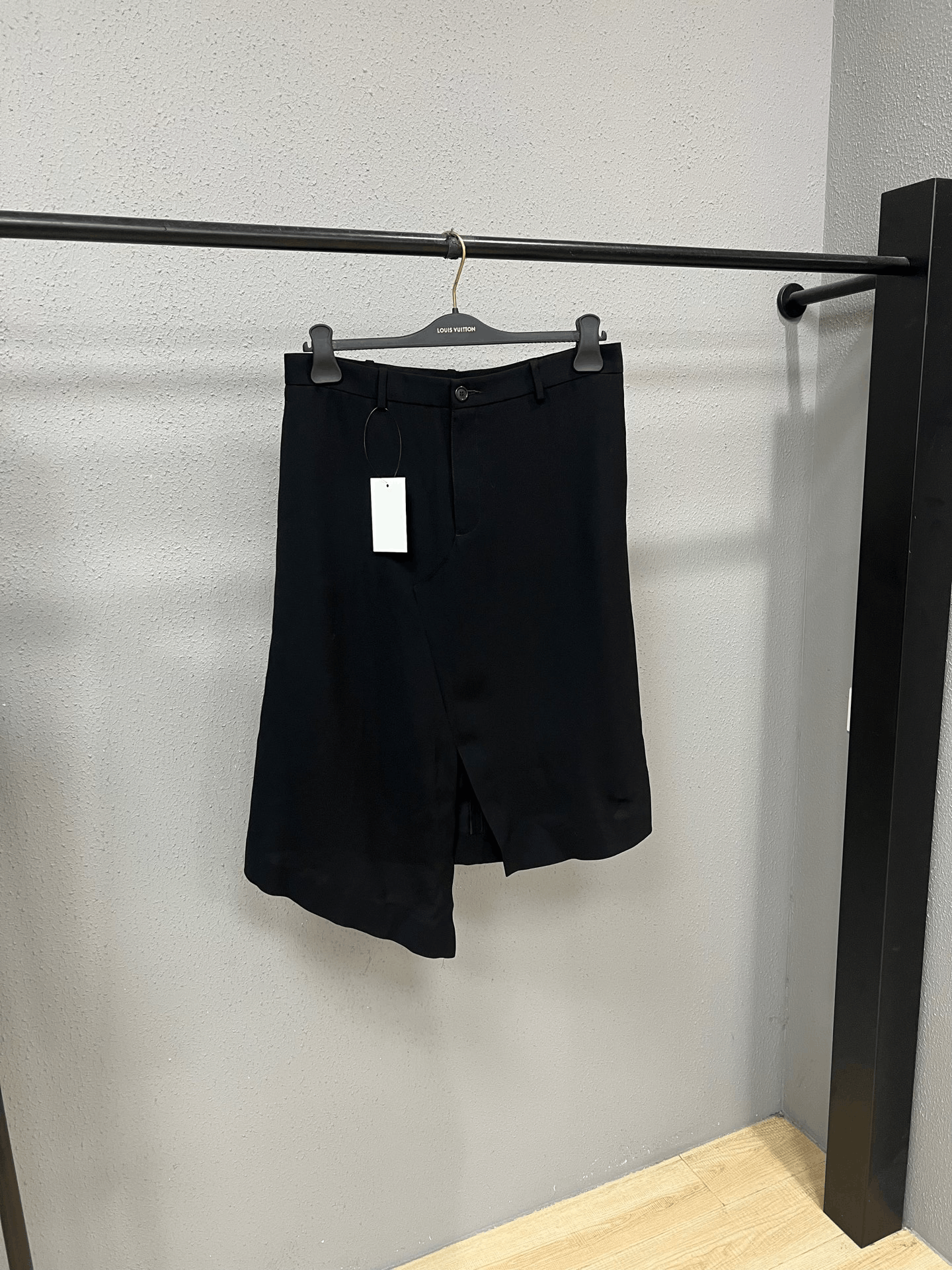 Maison Margiela Maison Margiela Shorts 32 Men Size US 32 / EU 48 - 1 Thumbnail