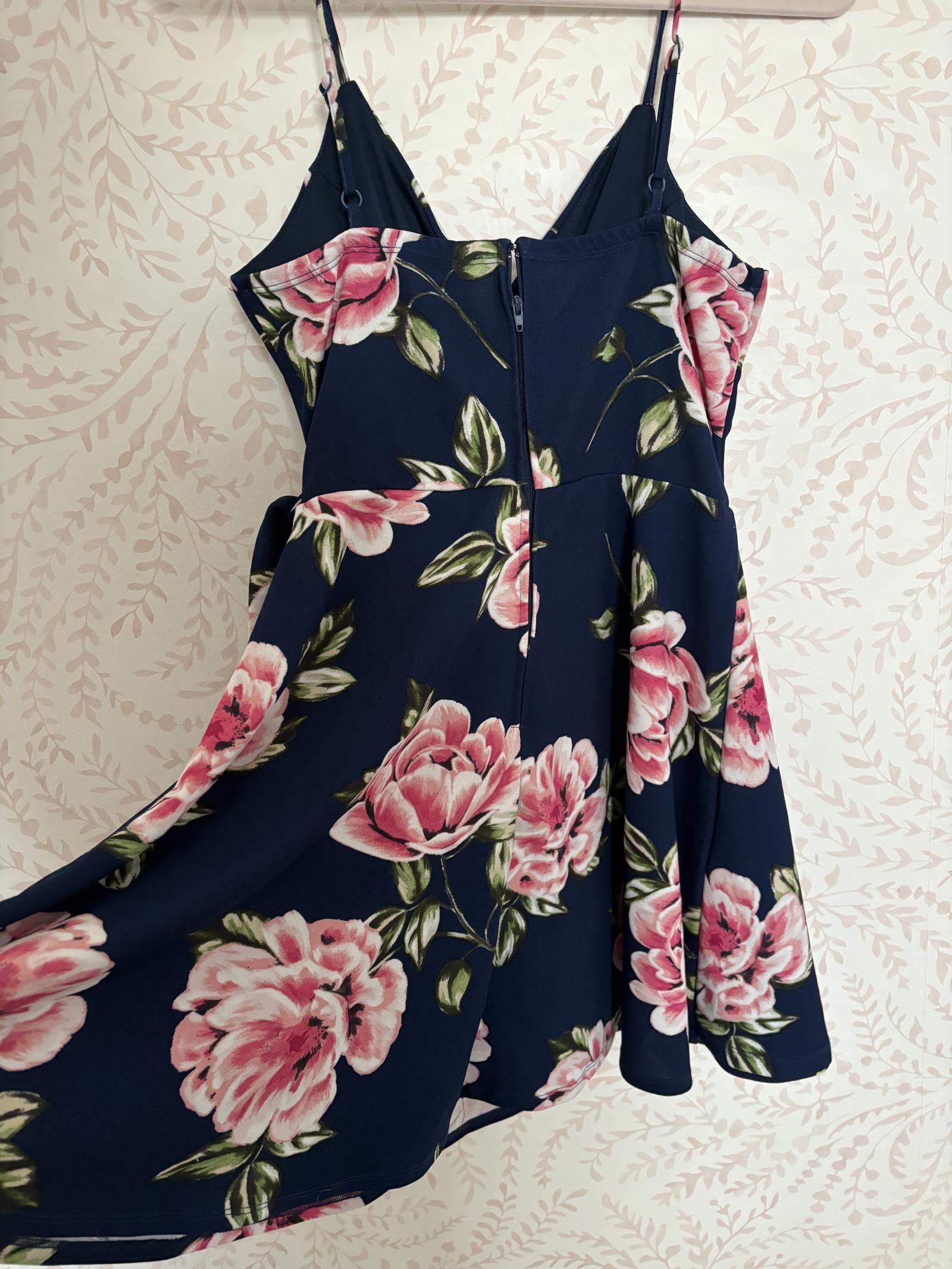 Nordstrom NWOT Nordstrom ROW A Women's Floral Wrap Dress M Size M / US 6-8 / IT 42-44 - 6 Thumbnail