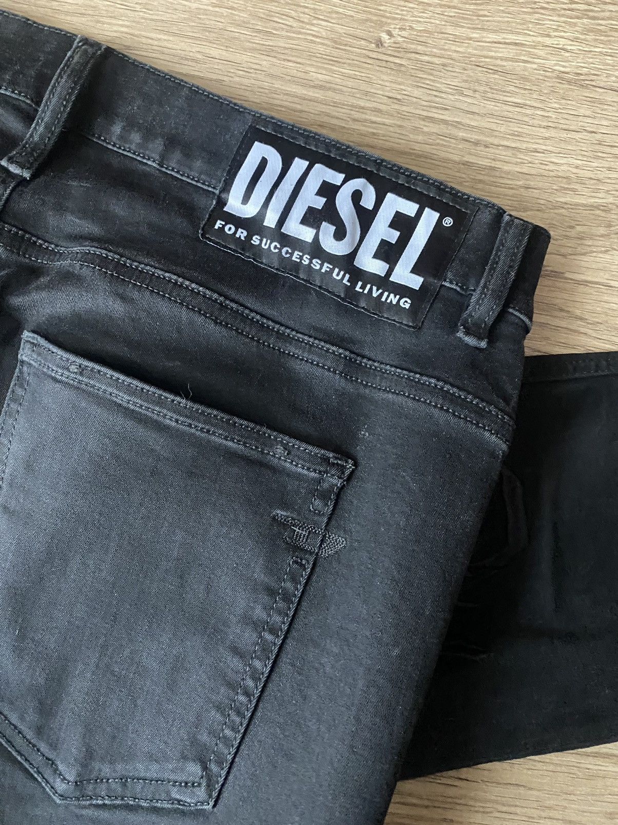 Diesel × Diesel Black Gold × Vintage Vintage Diesel Big Logo Y2K Black Denim Jeans Size US 34 / EU 50 - 10 Thumbnail