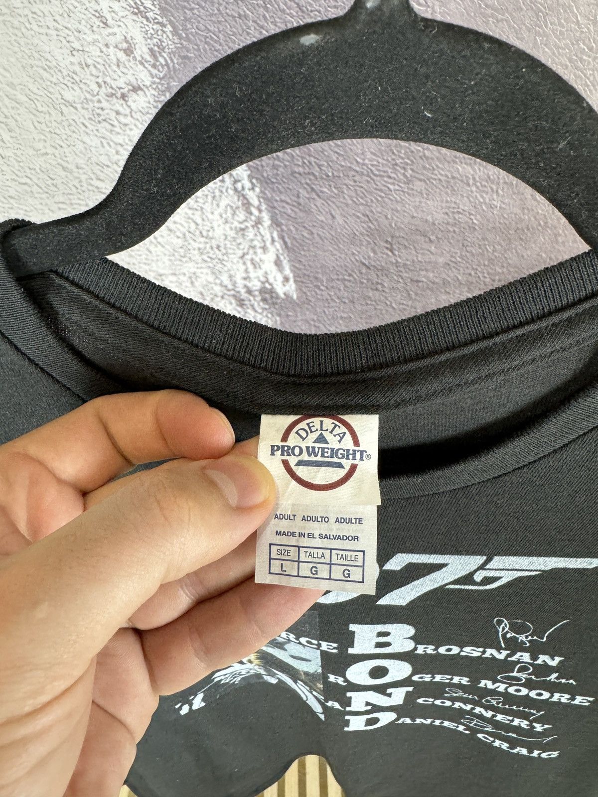 Delta × Vintage Vintage Delta Pro weight cinema 007 agent tee shirt Size US L / EU 52-54 / 3 - 6 Thumbnail