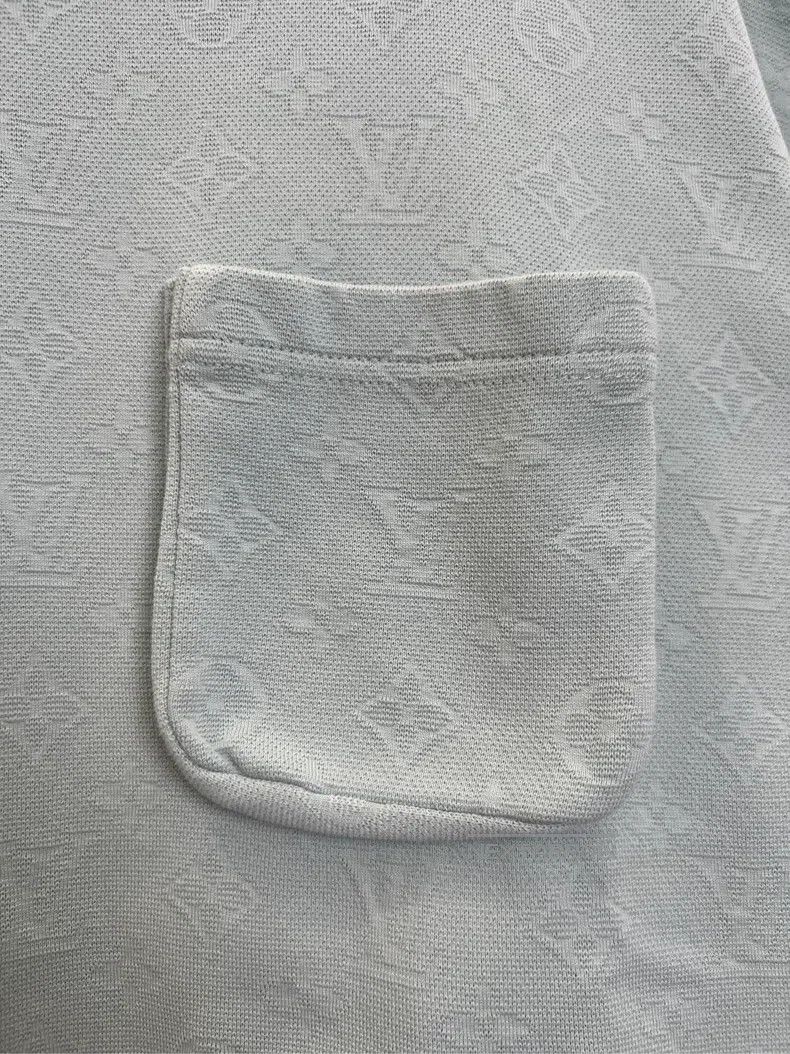 Louis Vuitton Louis Vuitton Lake green dark grain full printed logo shor Size US M / EU 48-50 / 2 - 5 Thumbnail
