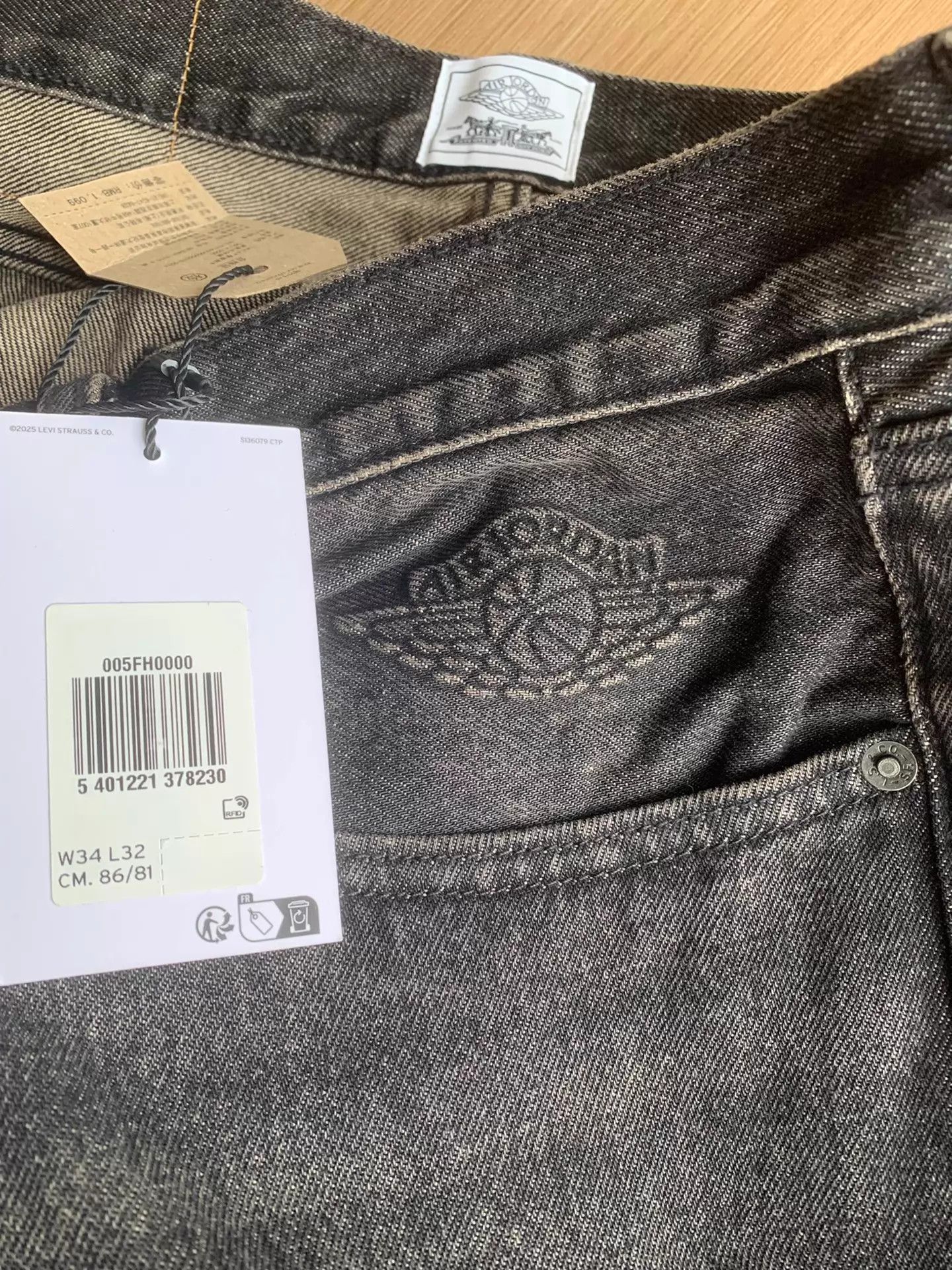 Levi's LEVIS × JORDAN Men's American Vintage Casual Jeans Size US 34 / EU 50 - 6 Thumbnail