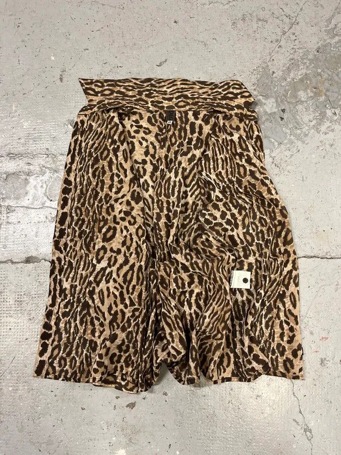 Dolce & Gabbana 2000s Dolce & Gabbana Leopard Glamour Shirt Size M / US 6-8 / IT 42-44 - 9 Thumbnail