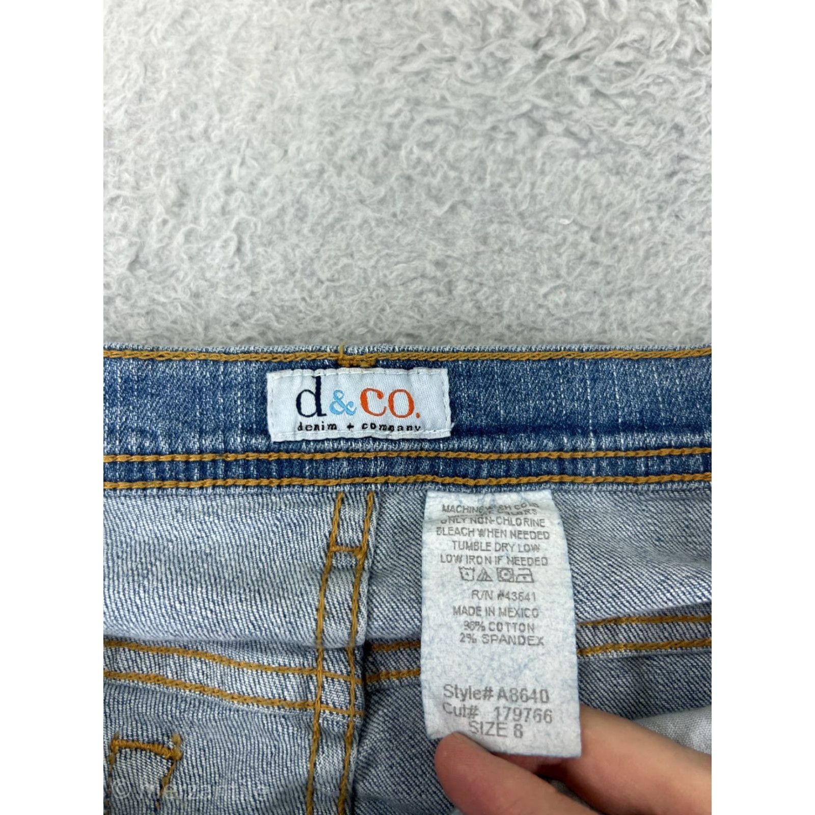 Vintage D&Co Jeans Womens 8 Capri Low Rise Blue Denim Medium Wash Cotton Blend 5-Pocket Size 30" / US 8 / IT 44 - 3 Thumbnail