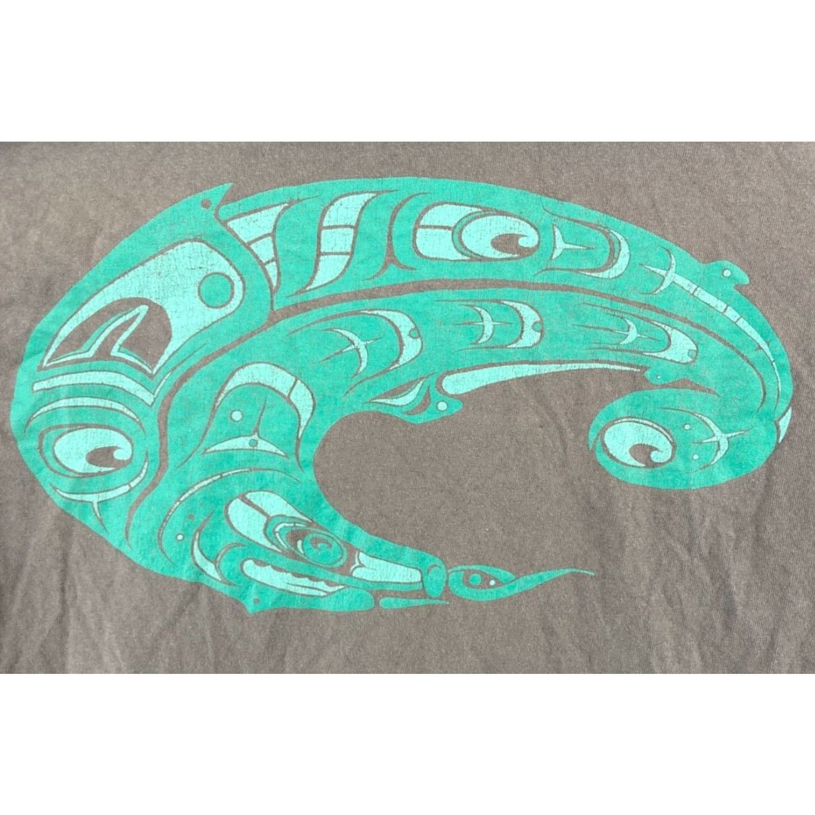 Costa Del Mar Costa Mens TShirt Medium Tribal Fish Surfing Shirt Mens M Brown Cotton Blend Jersey Crew Neck Short Sleeve Costa Del Mar Pattern: Solid Theme: Fish Size US M / EU 48-50 / 2 - 2 Thumbnail