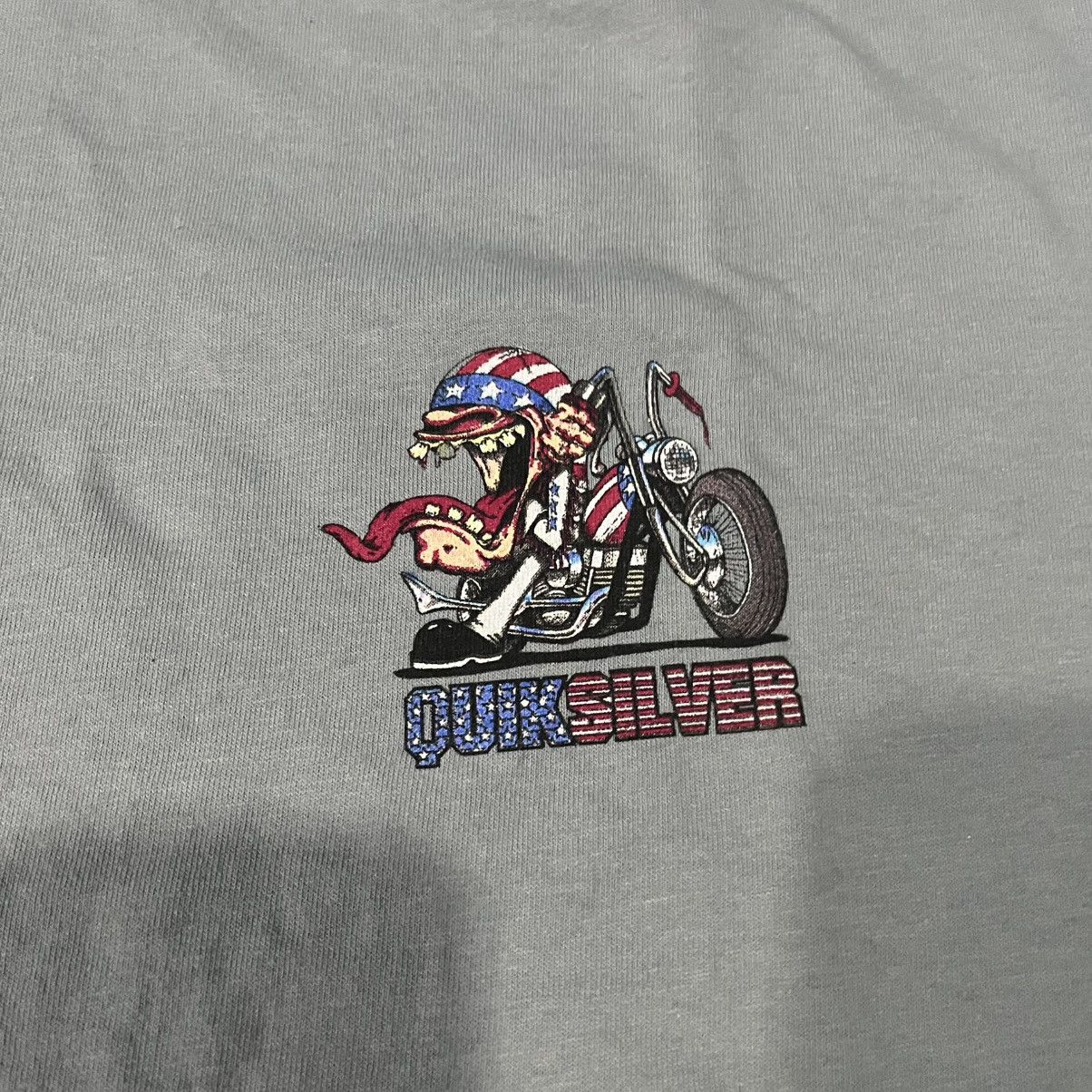 Quiksilver × Vintage (Made in USA) Vintage Quiksilver Motorcycle T-shirt Size US S / EU 44-46 / 1 - 4 Thumbnail