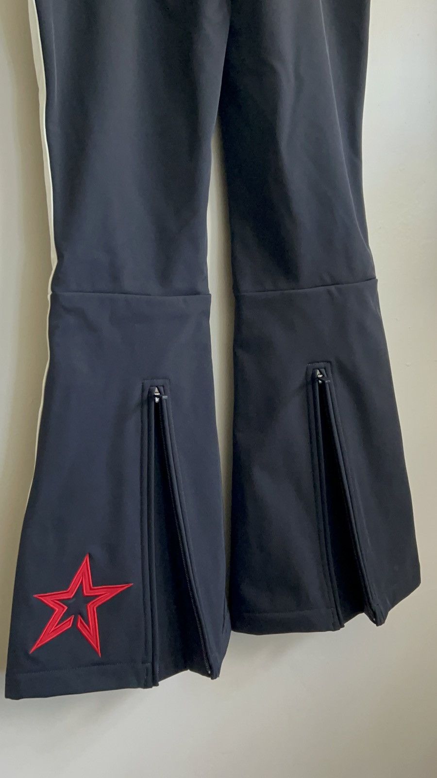 Perfect Moment Perfect Moment Stretch Ski Jumpsuit Size 32" / US 10 / IT 46 - 4 Thumbnail
