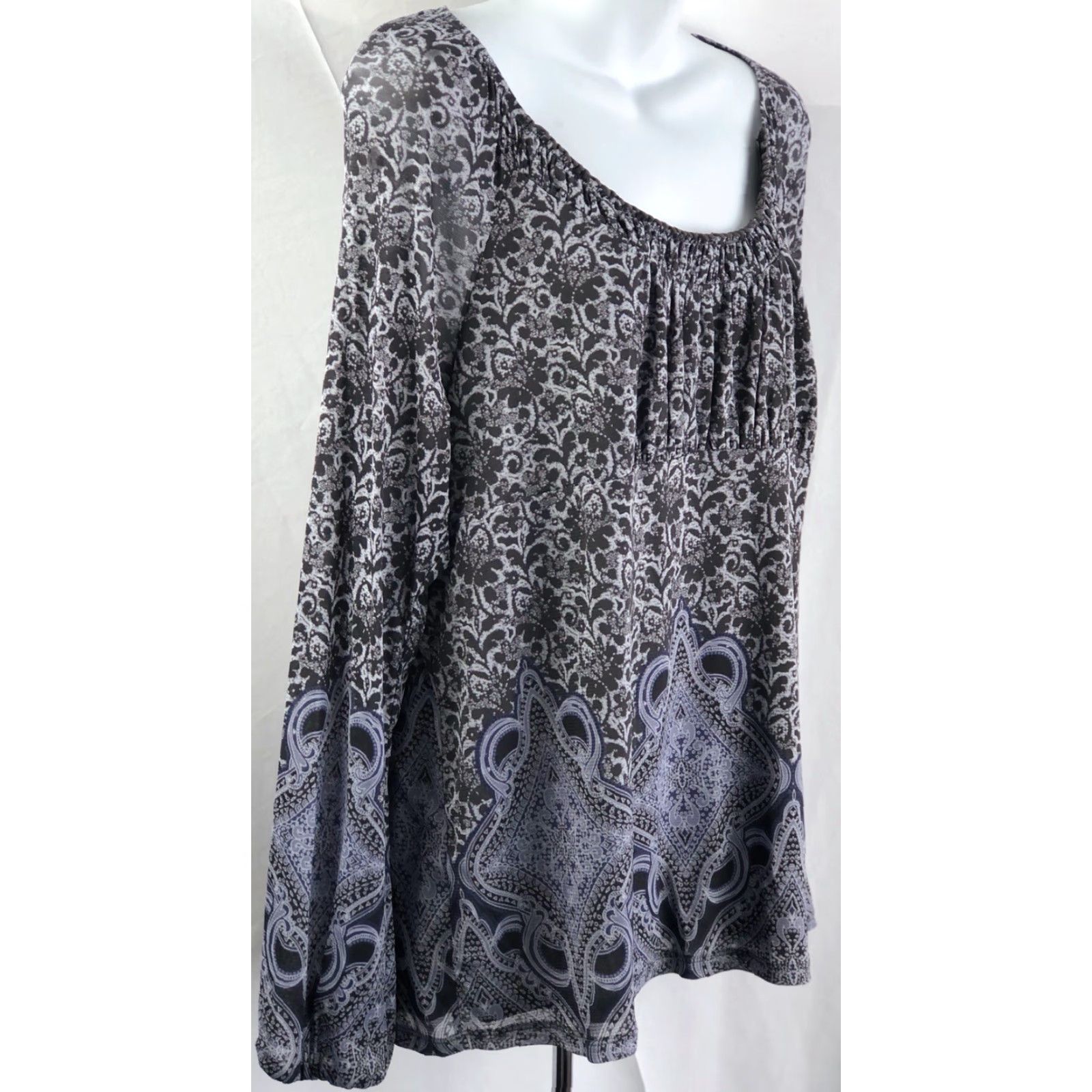 Vintage VINTAGE Liz Wear Blouse 2XL Gray Geometric Balloon Long Sleeve Pleated Scoop Neck Boho Shirt Womens Size XXL / US 16-18 / IT 52-54 - 2 Thumbnail