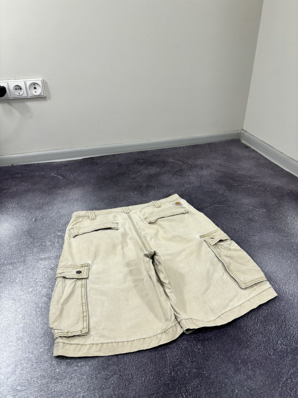 Carhartt Vintage Carhartt Y2K Relaxed Fit Utility Hype Cargo Shorts Size US 34 / EU 50 - 4 Thumbnail