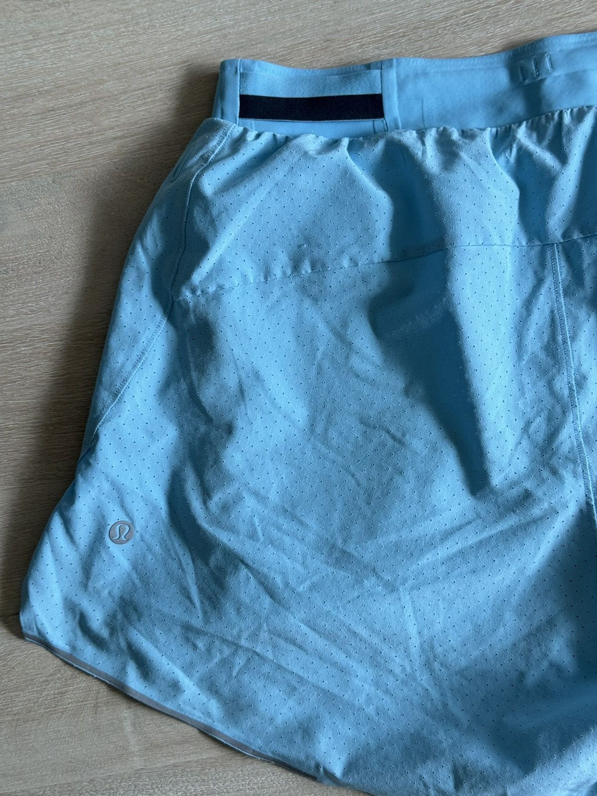 Lululemon Lululemon Surge Shorts Size US 30 / EU 46 - 3 Thumbnail