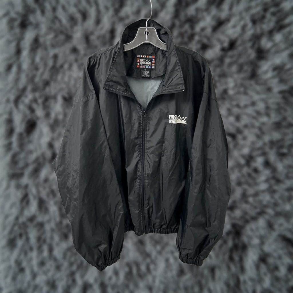 Vintage VINTAGE First Down Windbreaker Jacket Mens XL Black Full Zip" Size US XL / EU 56 / 4 - 1 Thumbnail