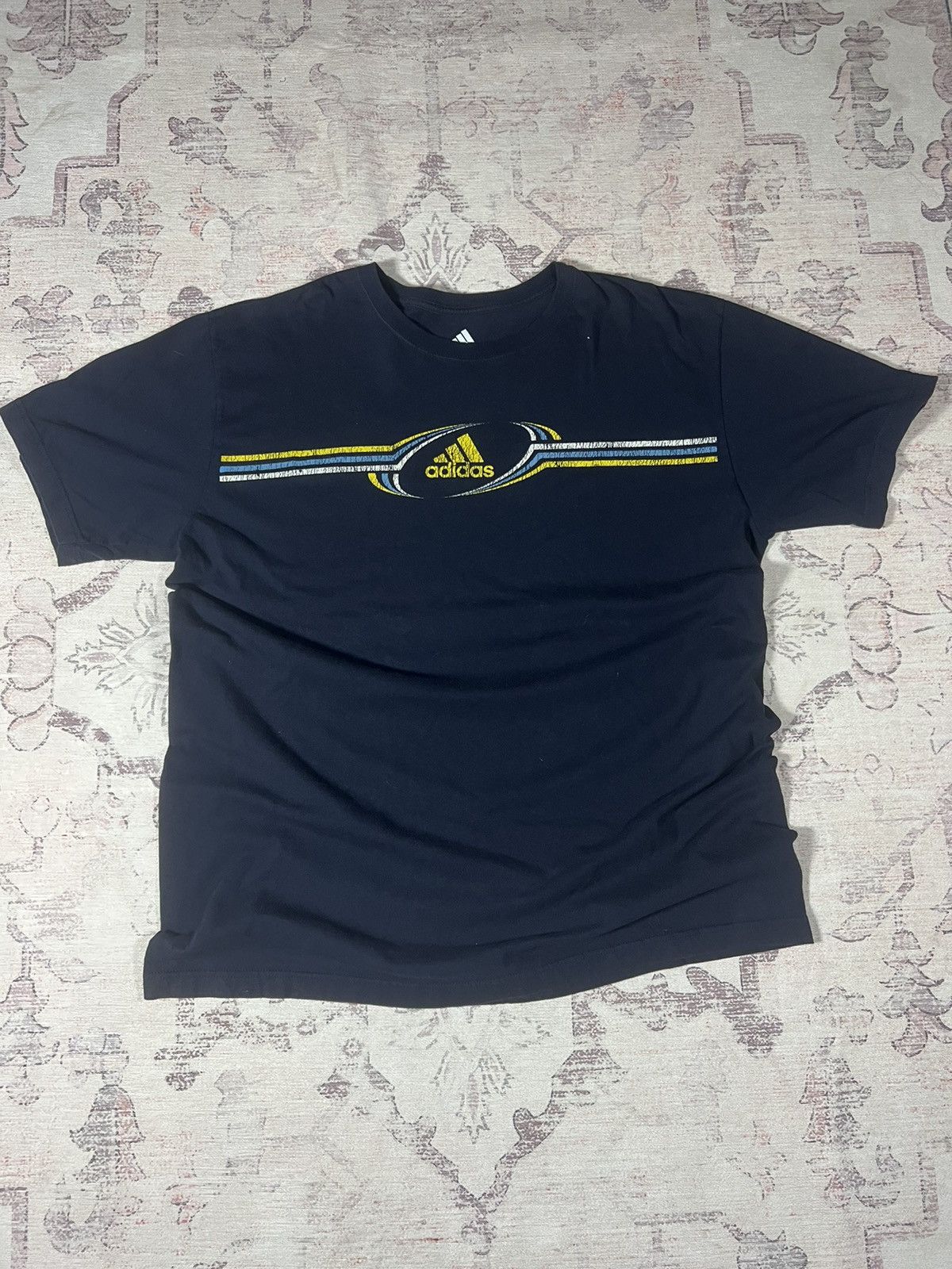 Adidas Vintage Y2K Essential Adidas Graphic Soccer Tee Size US XXL / EU 58 / 5 - 1 Thumbnail