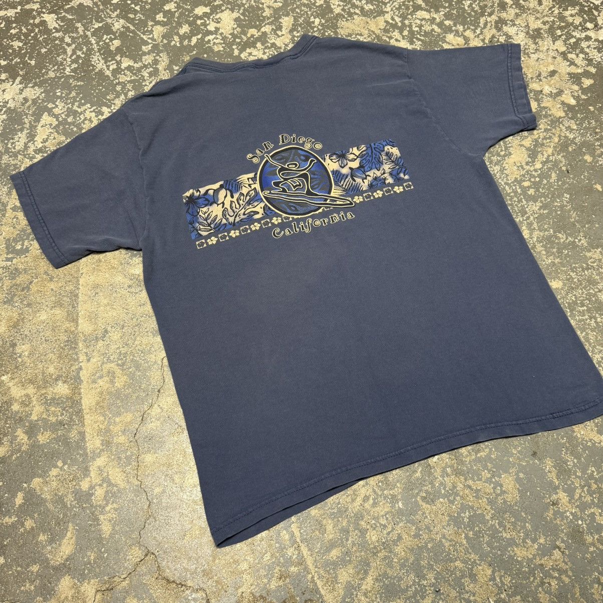 Other Vintage San Diego California Surf Navy Y2K Tshirt Size US L / EU 52-54 / 3 - 10 Thumbnail
