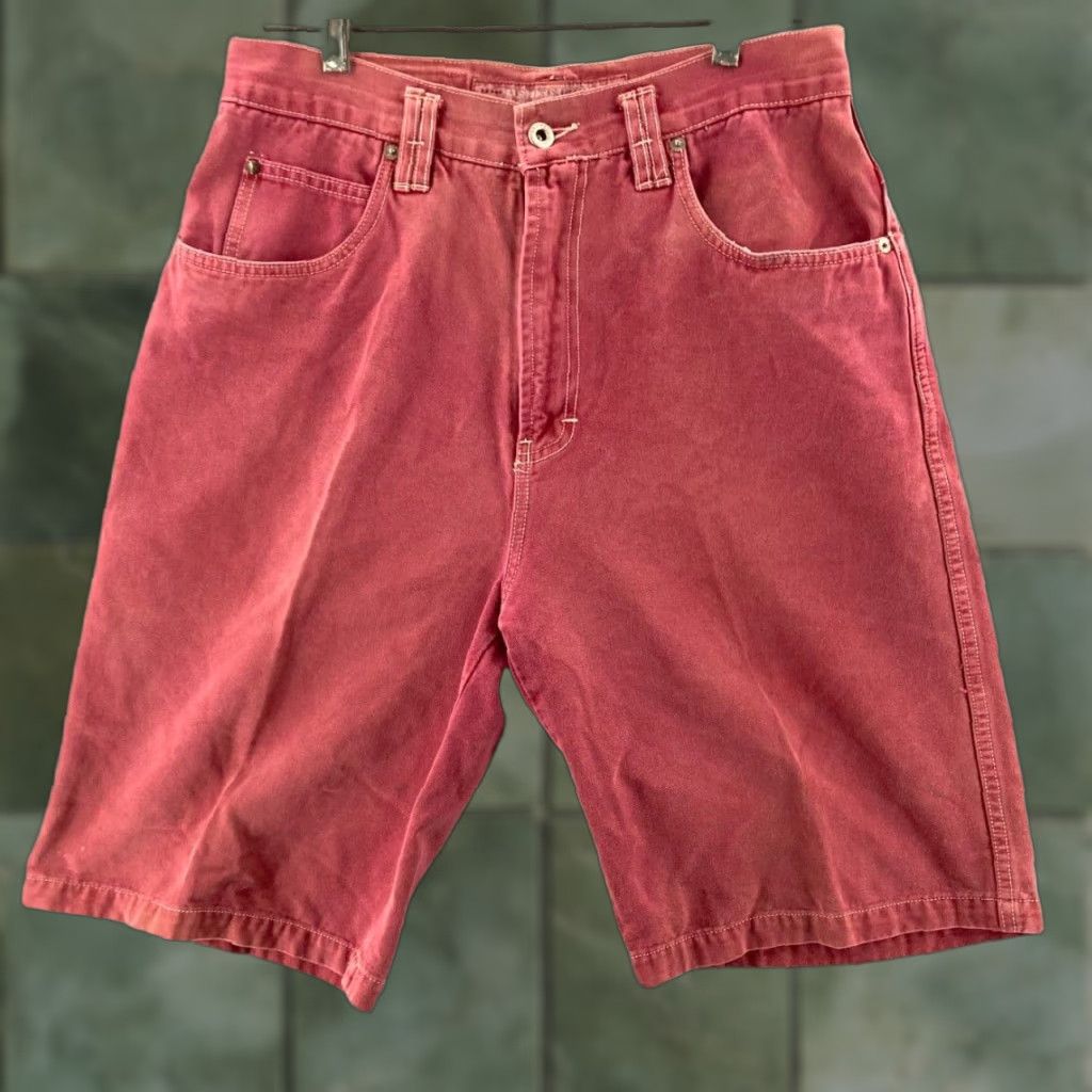 Vintage VINTAGE Union Bay Bermuda Shorts Mens 32 Red Regular Inseam 10in Belt Loops 5-Pocket Men's Casual Summer 90s Style Size US 32 / EU 48 - 1 Thumbnail
