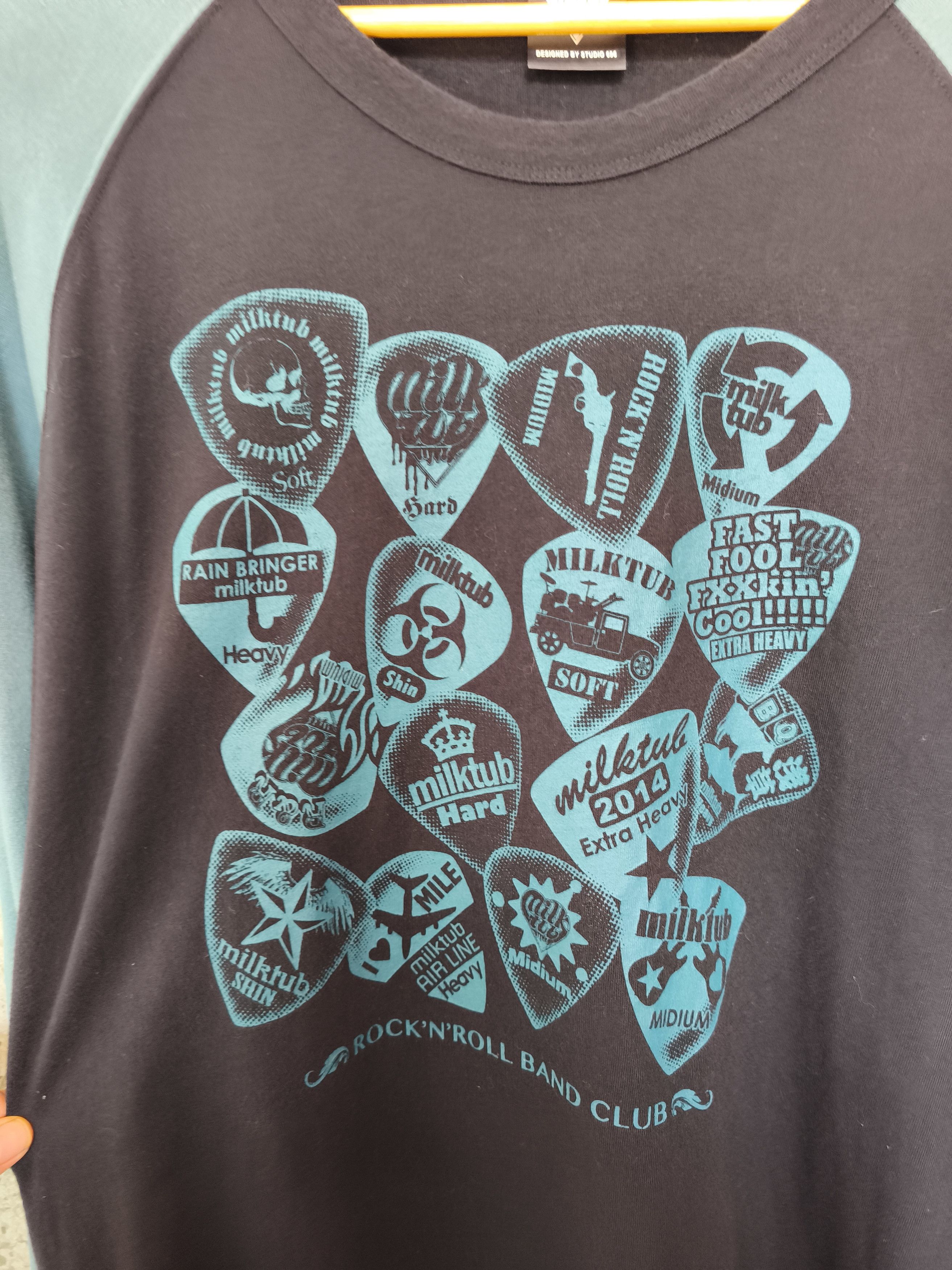 Band Tees Studio 696 Milktub t shirt long sleeve Size US XL / EU 56 / 4 - 4 Thumbnail