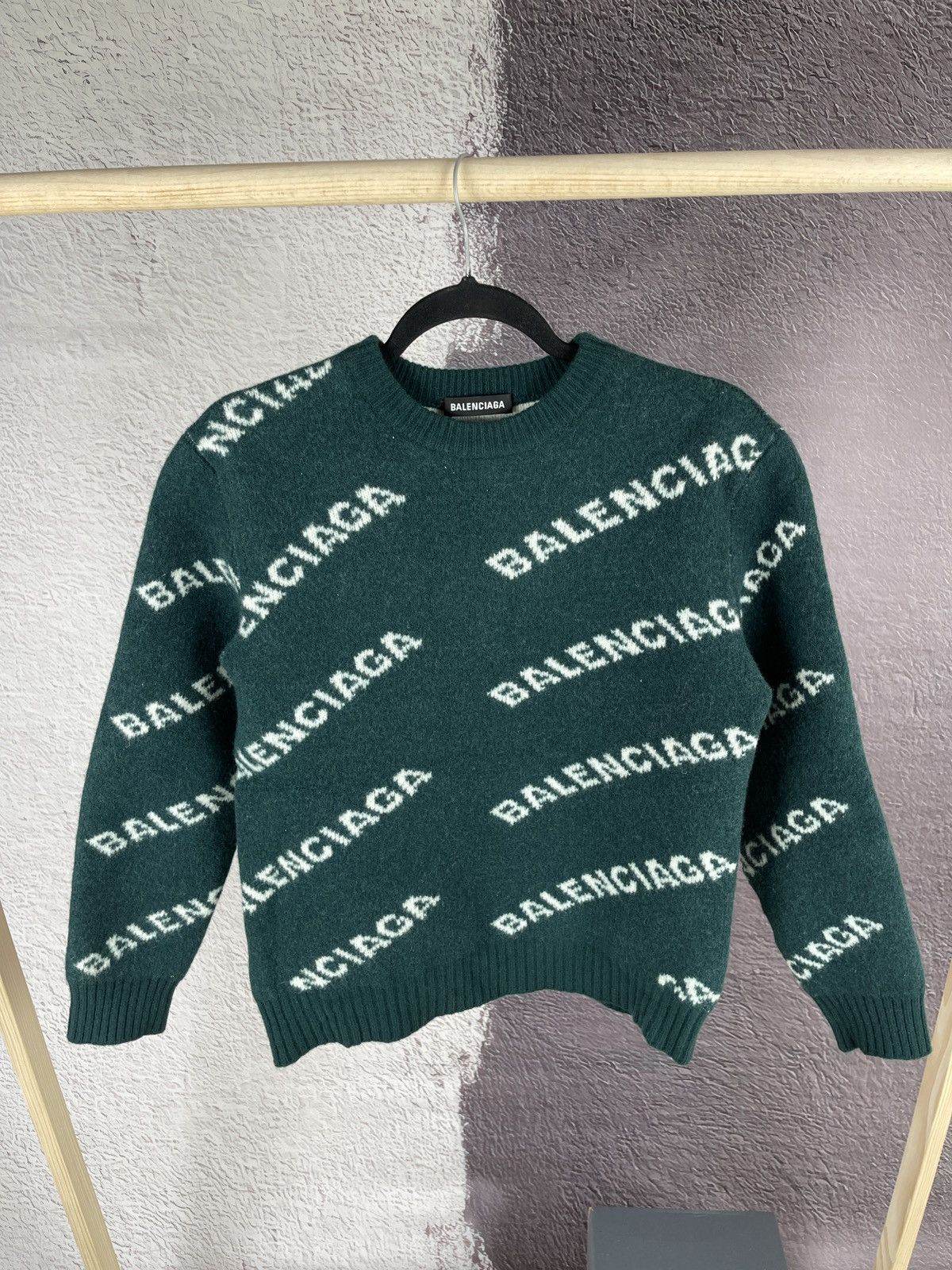 Balenciaga Balenciaga multi logo green wool sweater size S Size S / US 4 / IT 40 - 4 Thumbnail