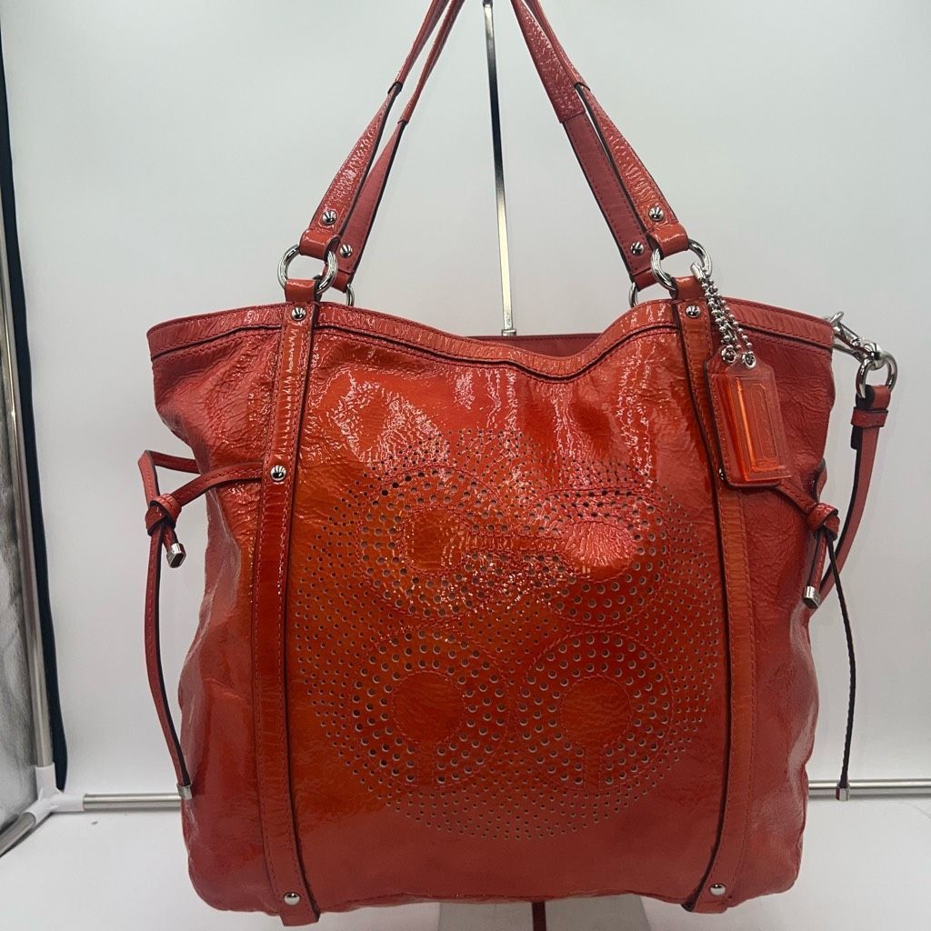 Coach Coach AUDREY OP ART CORAL Peach Patent Leather Tote Shoulder Size ONE SIZE - 1 Thumbnail