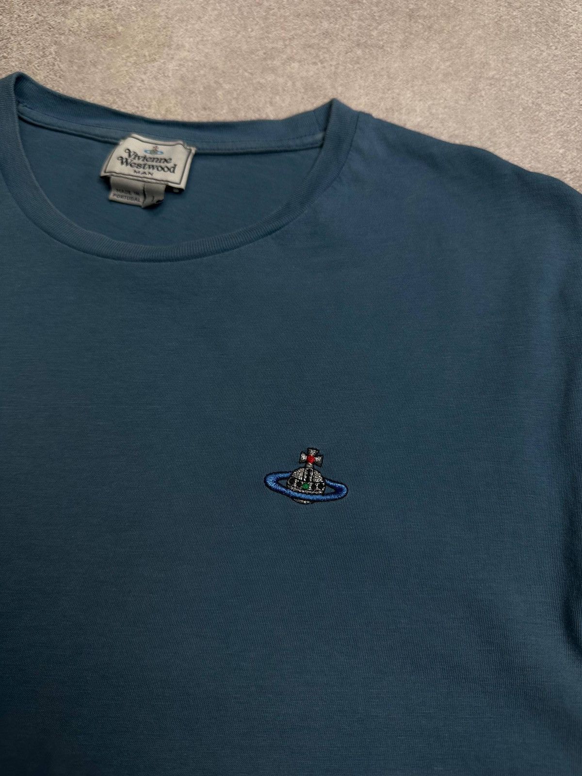 Vivienne Westwood Vintage Vivienne Westwood Orb Saturn Logo Faded T-shirt L Size US L / EU 52-54 / 3 - 4 Thumbnail