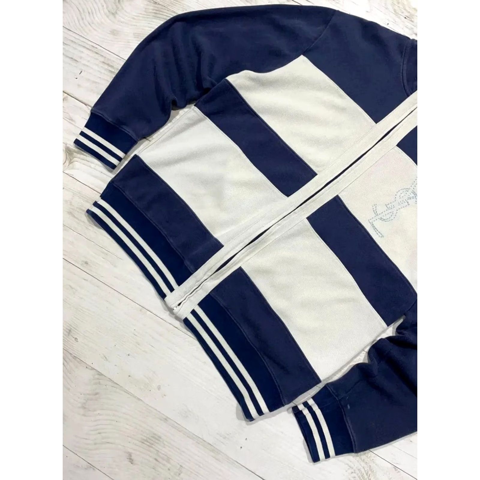 Yves Saint Laurent VINTAGE Yves Saint Laurent Sweatshirt Zip Up Jacket YSL Big Logo 90s Men XL Blue Size US XL / EU 56 / 4 - 3 Thumbnail