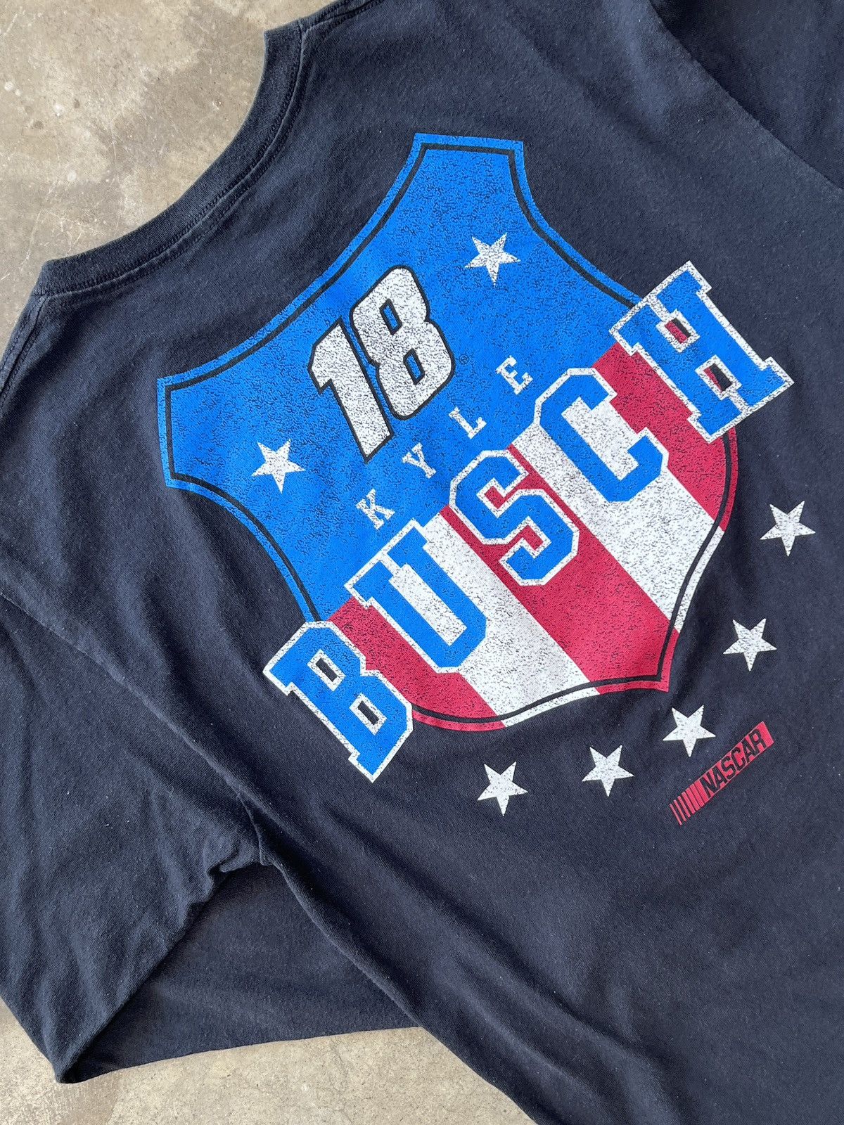 NASCAR × Vintage NASCAR Kyle Busch 18 Long Sleeve Tee Large Size US L / EU 52-54 / 3 - 1 Thumbnail