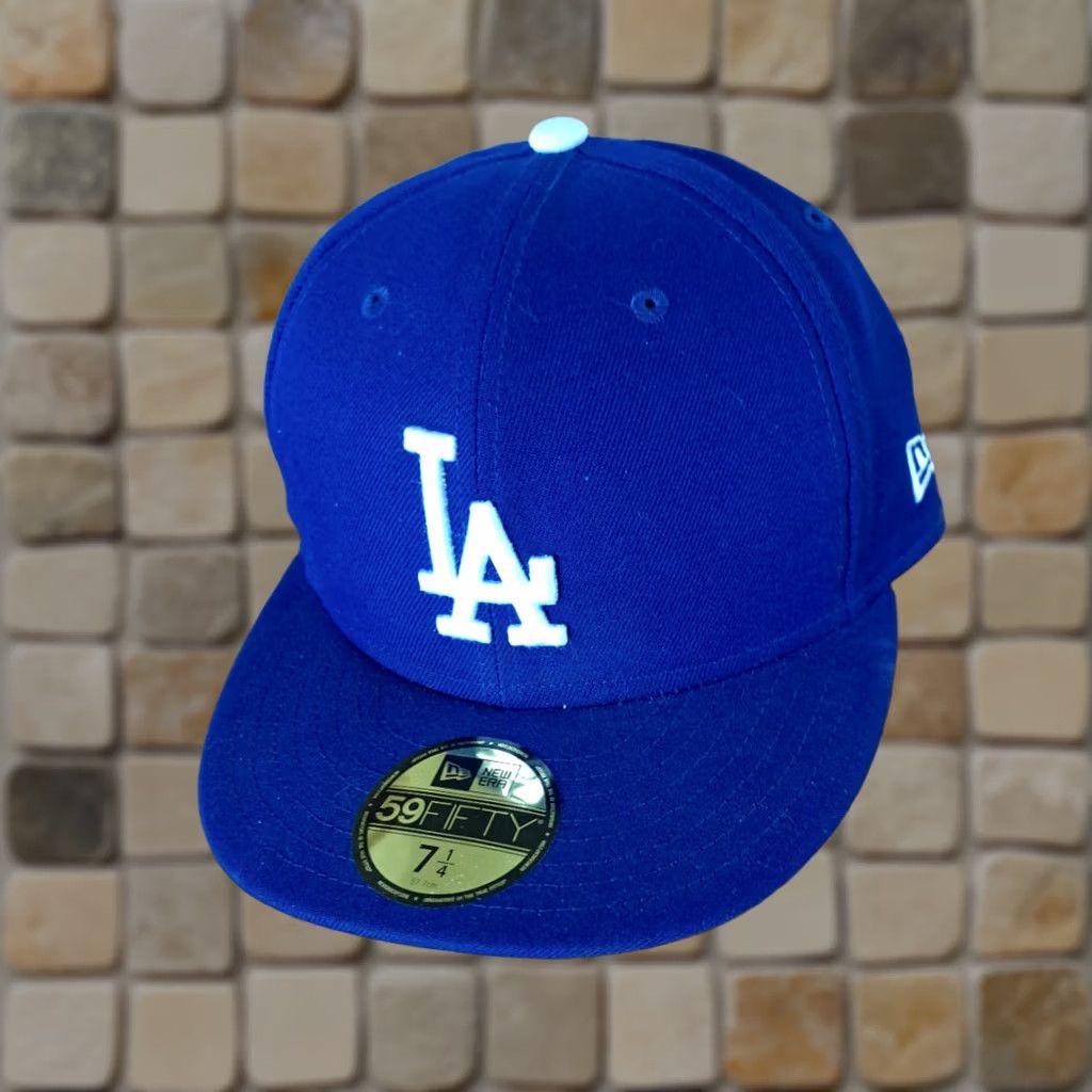 New Era Los Angeles Dodgers Baseball Fitted 7 1/4 Hat New Era 59-Fifty Size ONE SIZE - 1 Thumbnail