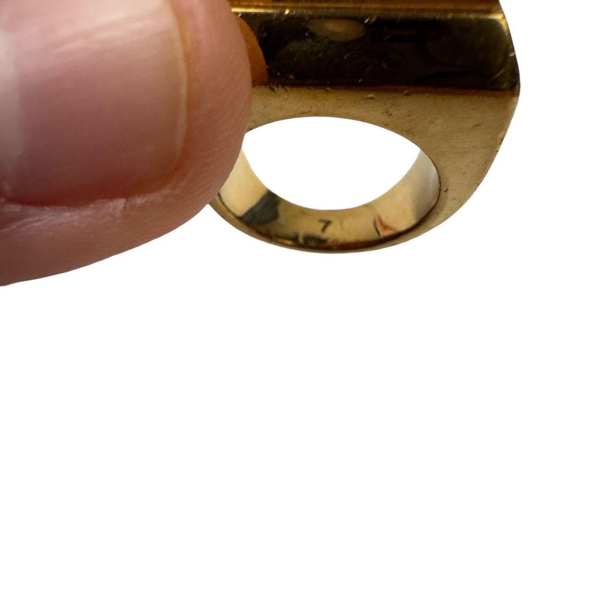 Michael Kors Michael Kors Pyramid Gold Plated Cocktail Ring Size 7 Size ONE SIZE - 7 Thumbnail