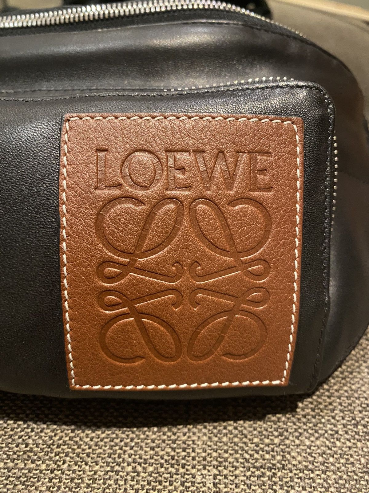 Loewe Deal‼️LOEWE Leather puffy crossbody waistbag bumbag Size ONE SIZE - 5 Thumbnail
