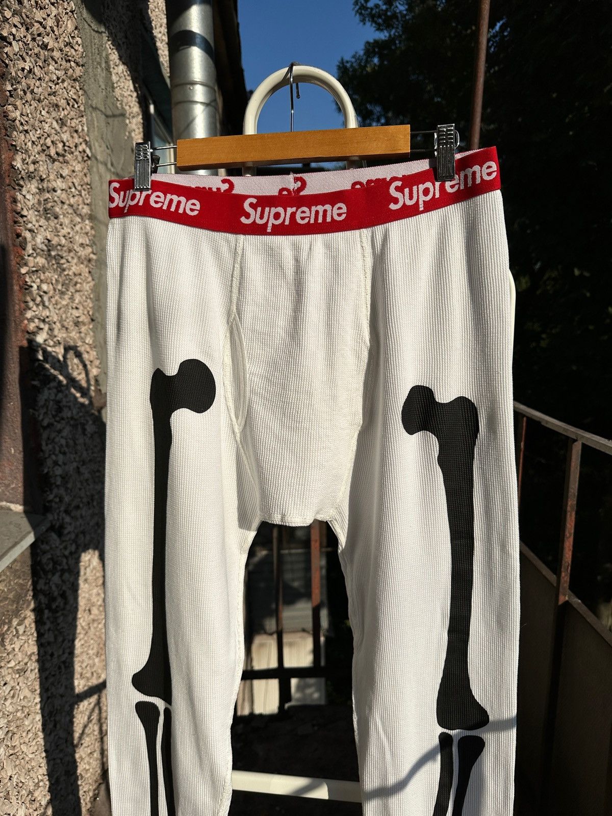 Hanes × Supreme Supreme x Hanes Skeleton Thermal Pants Size US 34 / EU 50 - 3 Thumbnail