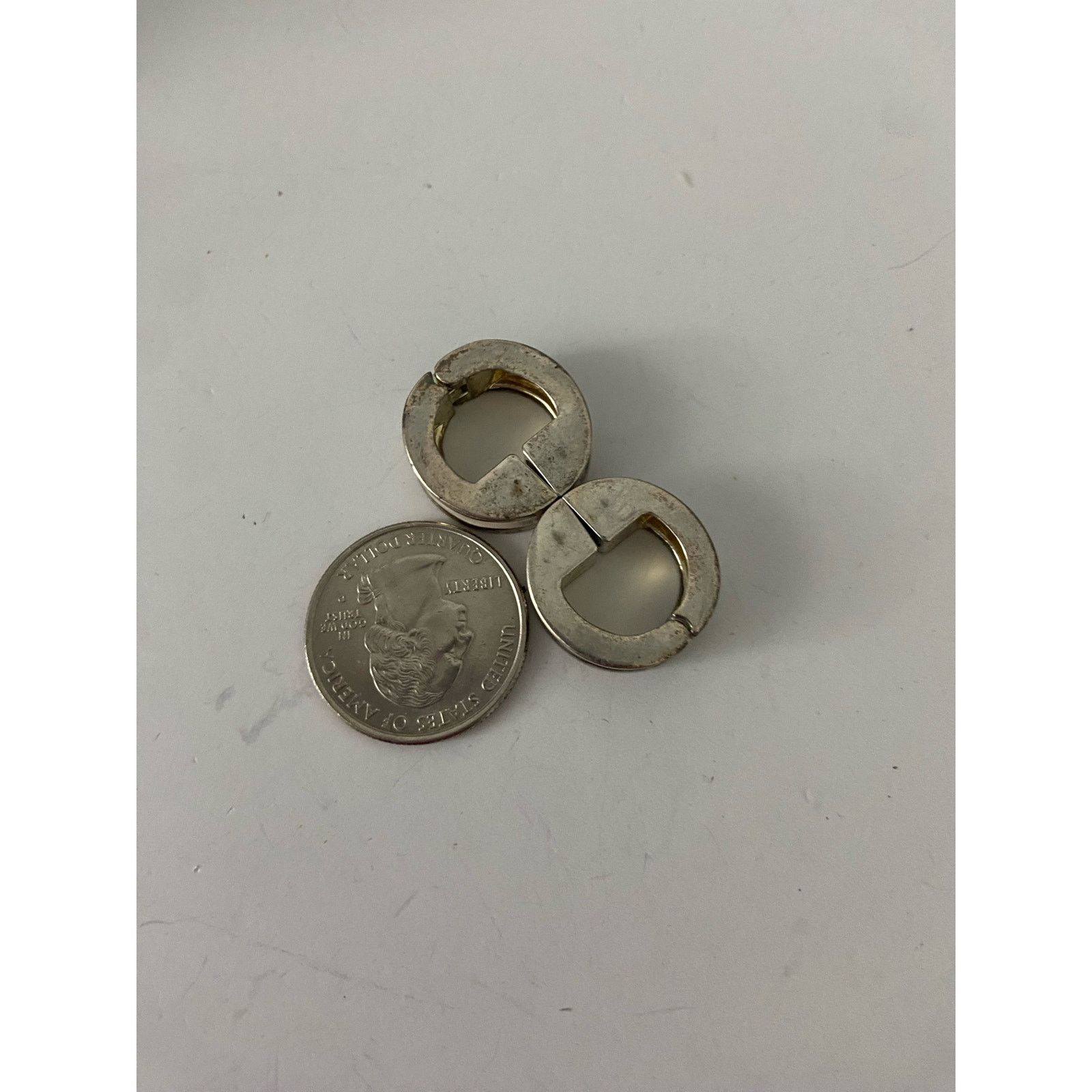 Vintage Black and cream Clip on Hoop Earrings Size ONE SIZE - 4 Thumbnail