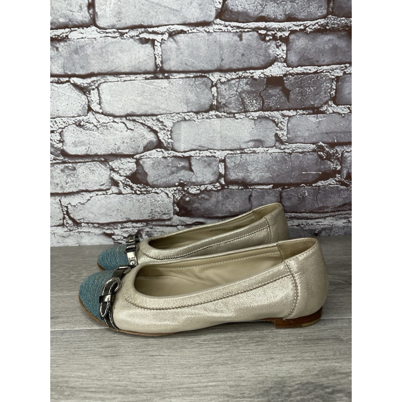 AGLINI AGL Metallic Gold Shimmer Leather Blue Cap Toe Ballet Flats Size US 6 / IT 36 - 13 Thumbnail