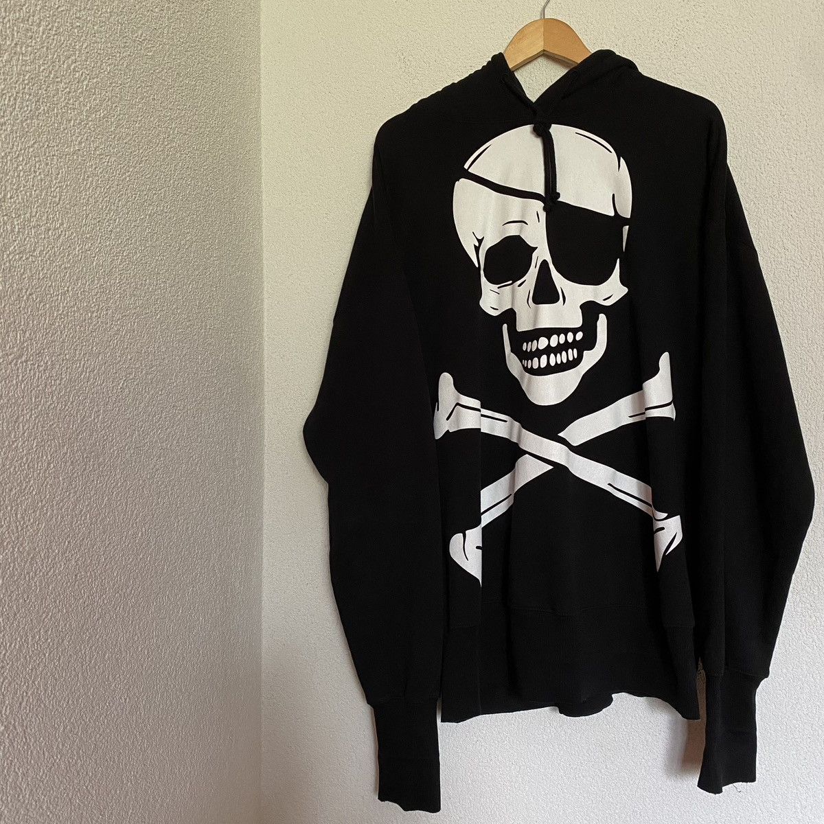 image of Vetements Pirate Spiked Hoodie in Black, Men's (Size Small)