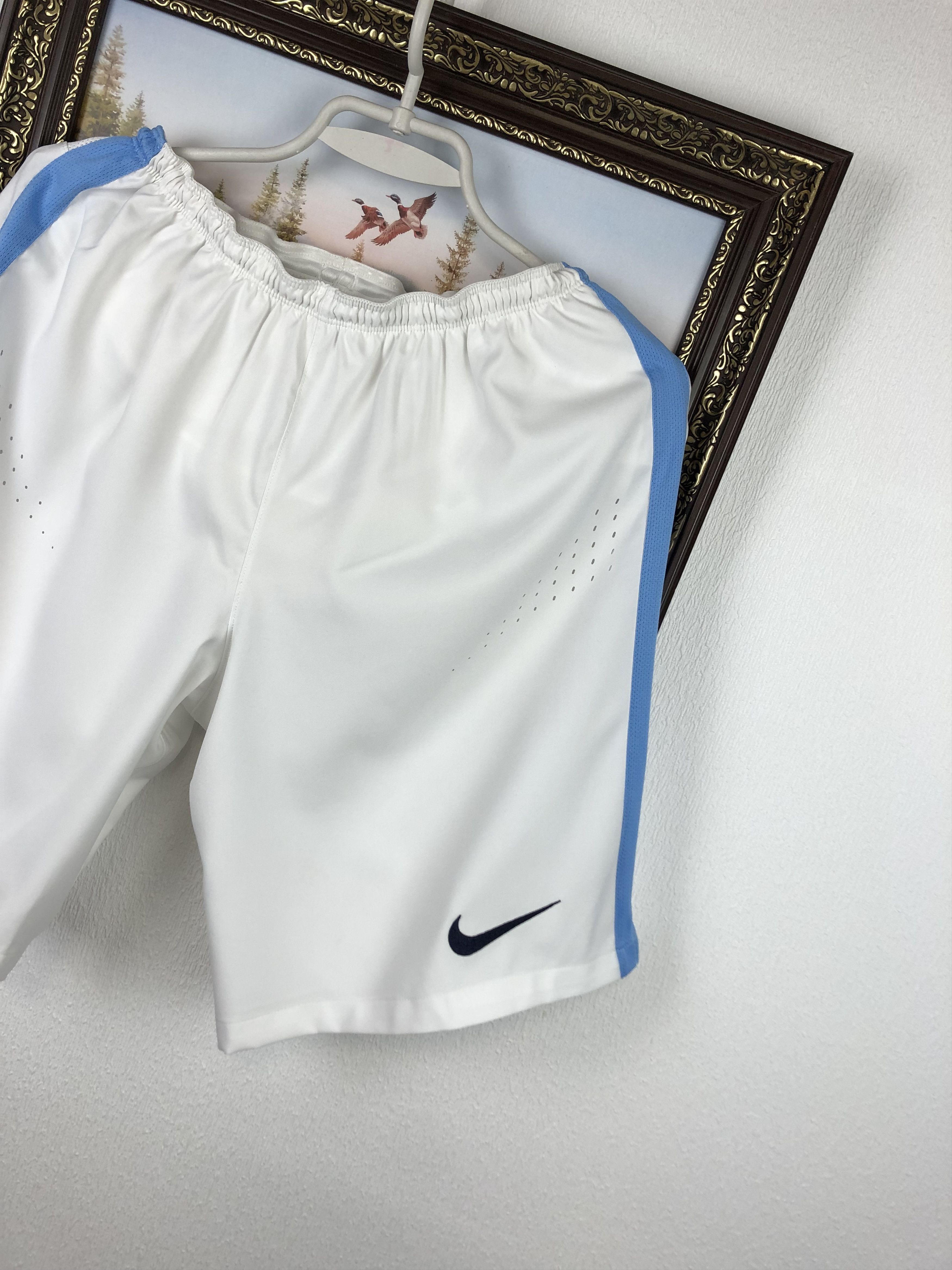 Nike Nike Manchester City Player Issue Football Shorts Soccer M Size US 32 / EU 48 - 2 Thumbnail